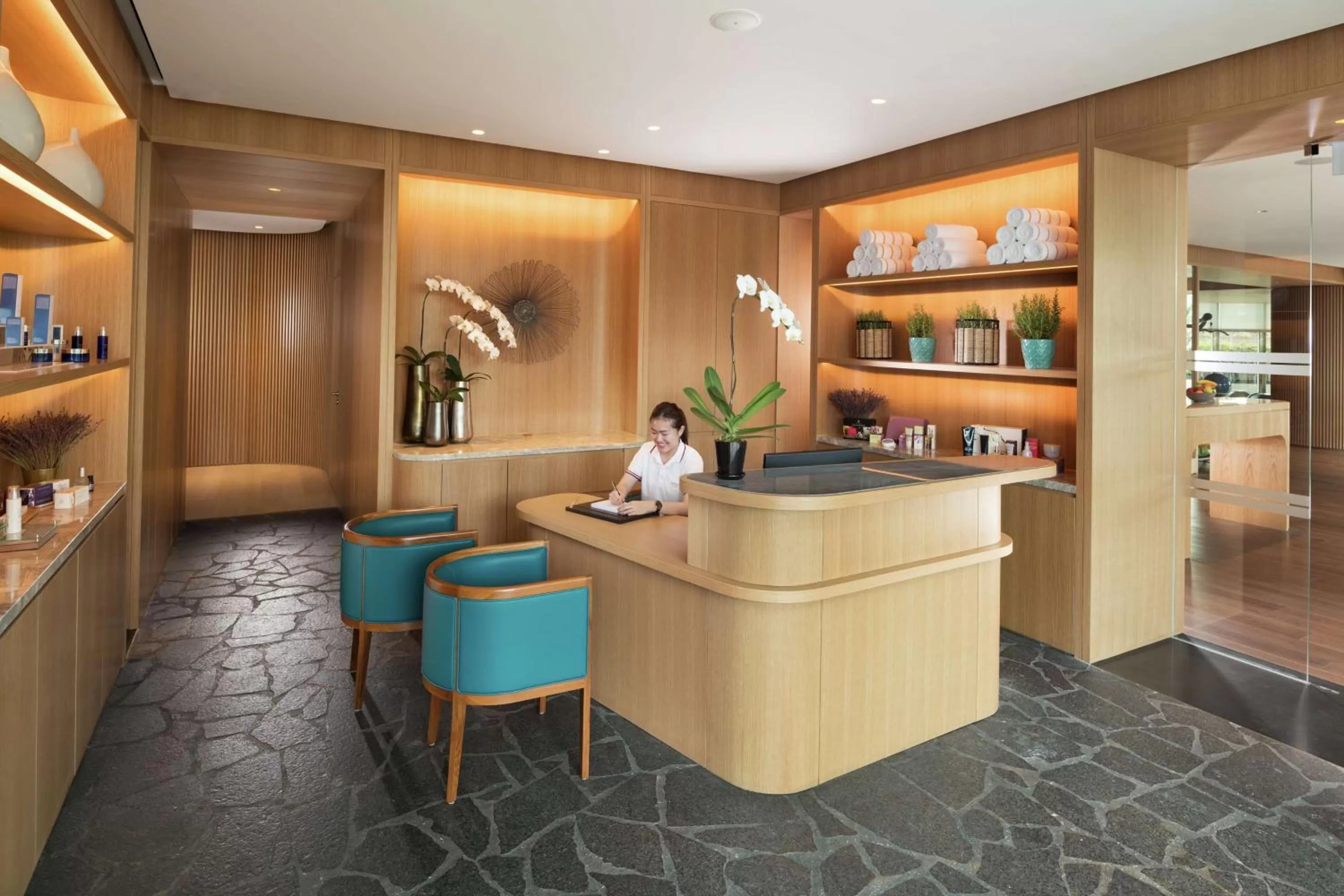 Spa and wellness centre/facilities in Conrad Centennial Singapore
