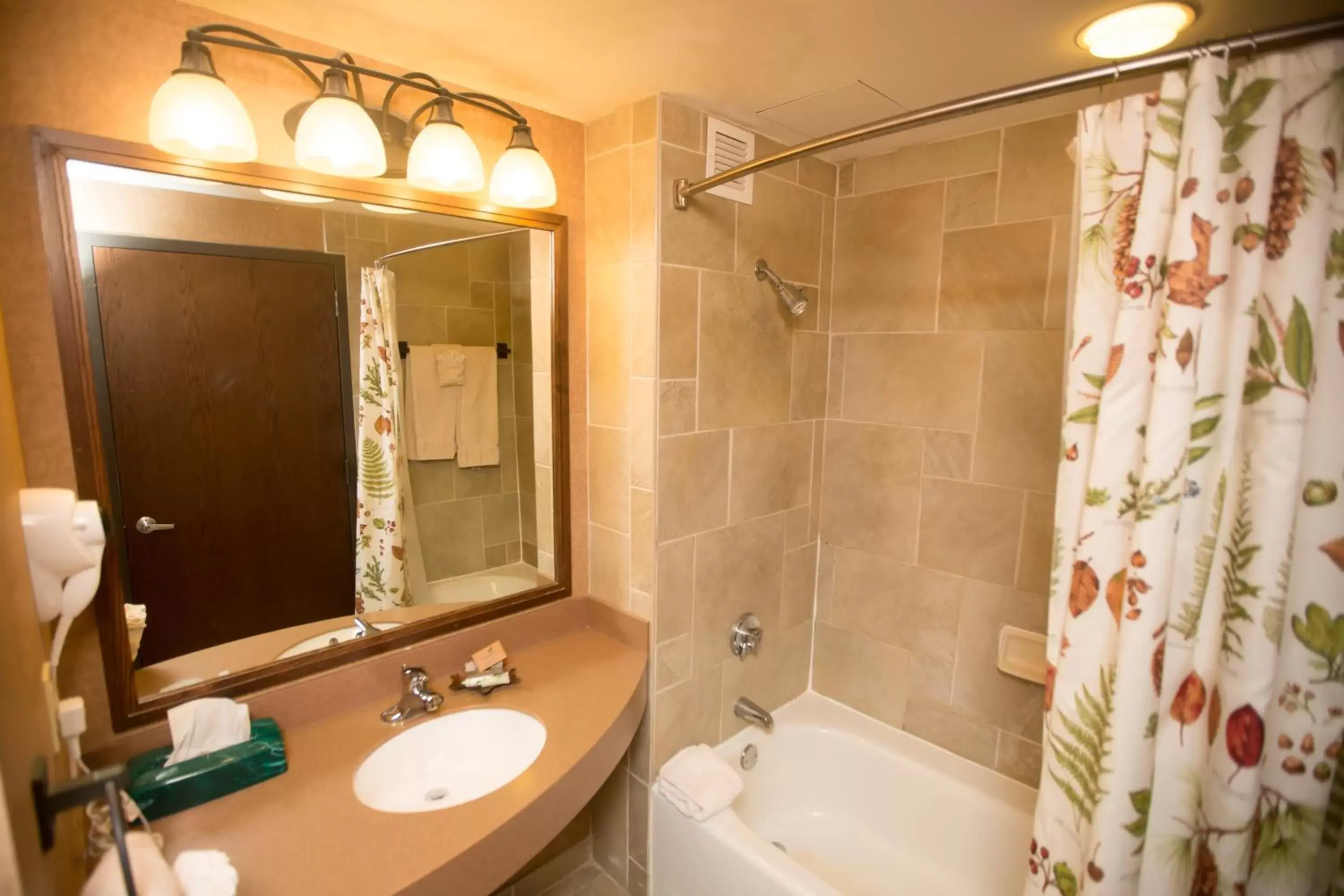 Quadruple Room with Terrace in Clifty Inn Quadruple Room with Terrace in Clifty Inn