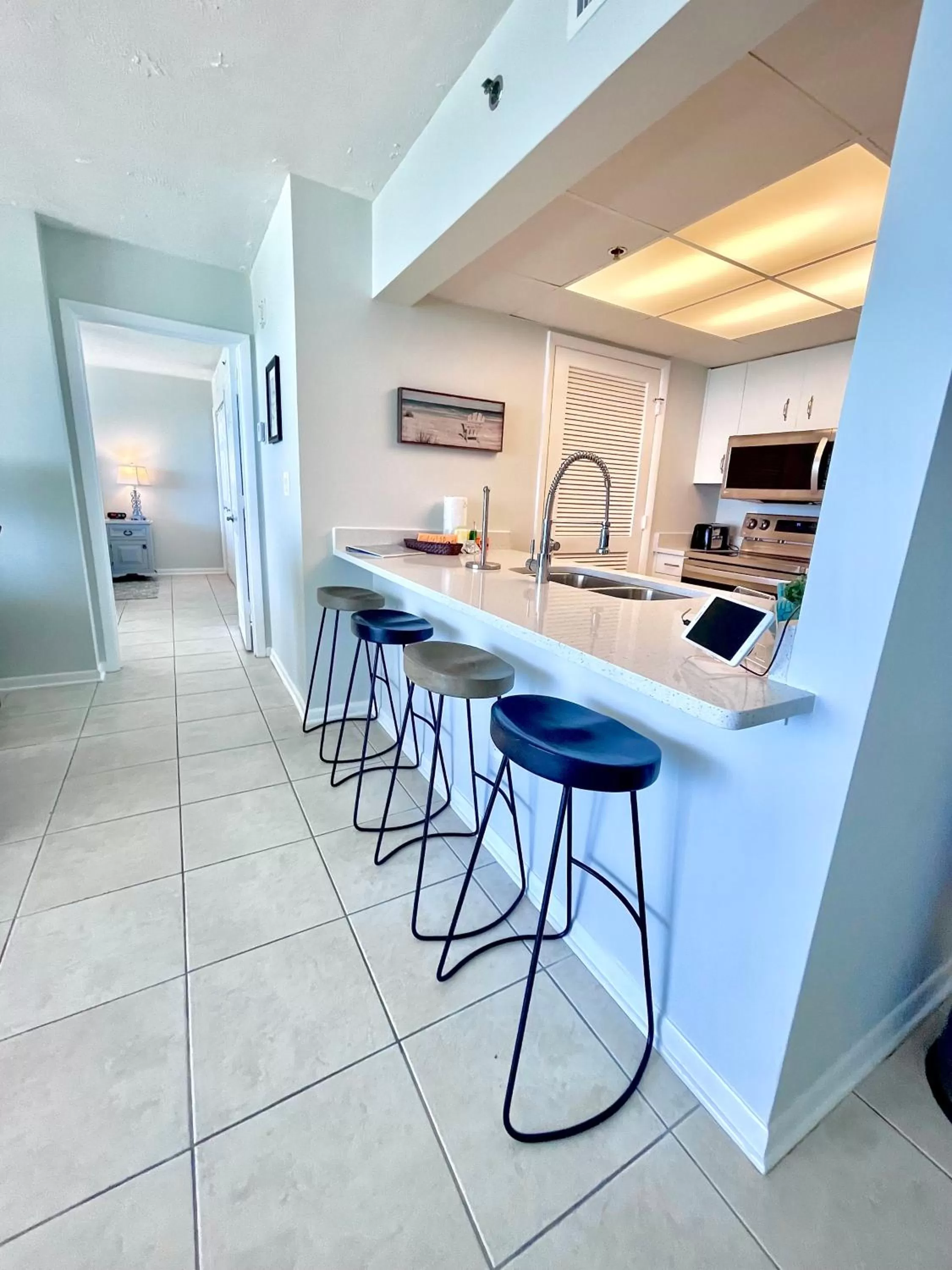 Kitchen or kitchenette in Emerald Bay Escape