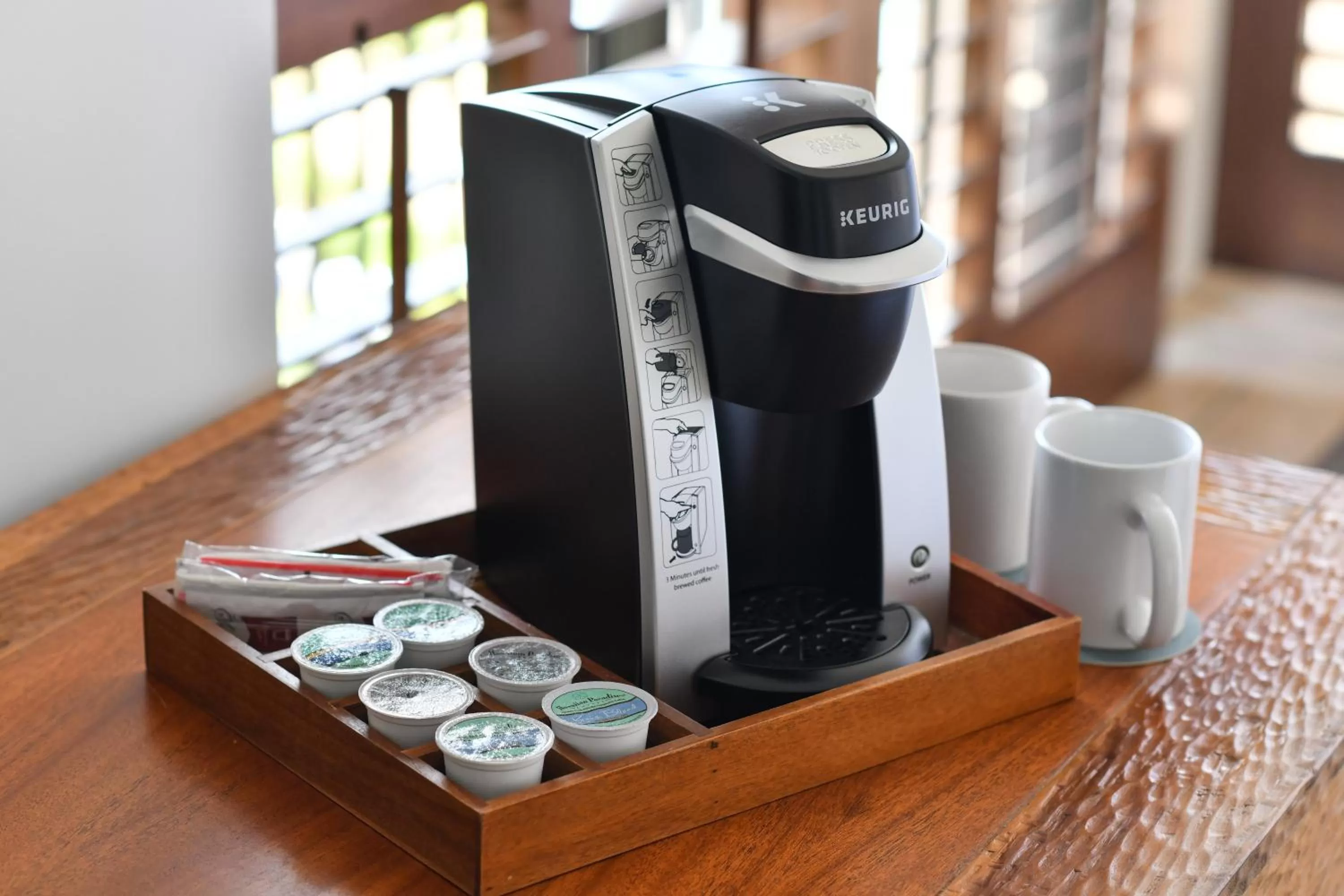 Coffee/tea facilities in Royal Lahaina Resort & Bungalows