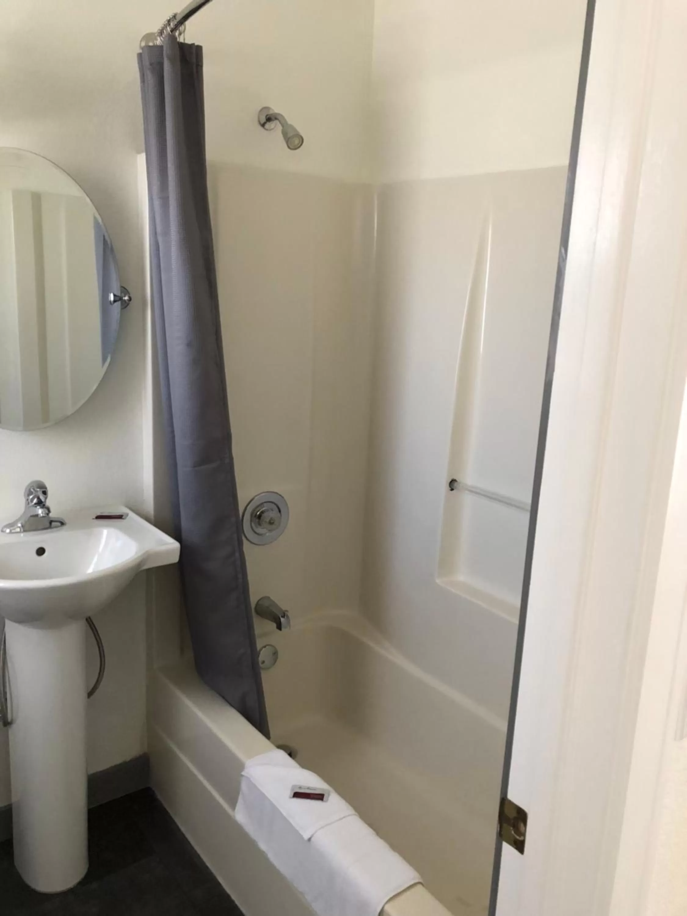 Double Room with Two Full Beds in El Rancho Motel