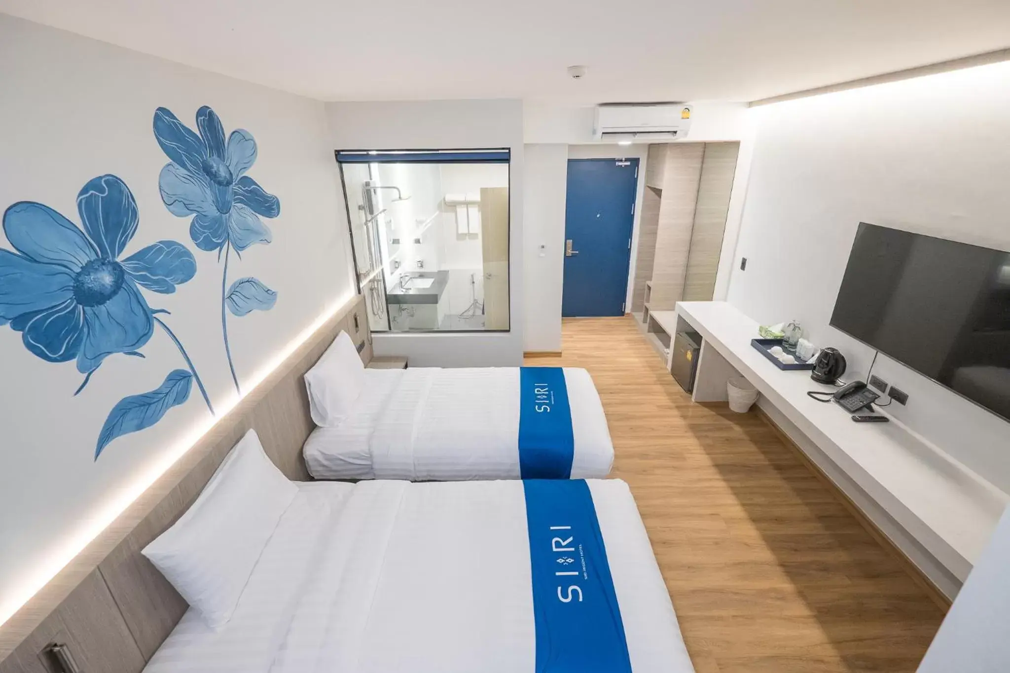 Twin Room with Garden View in Siri regent Hotel Twin Room with Garden View in Siri regent Hotel