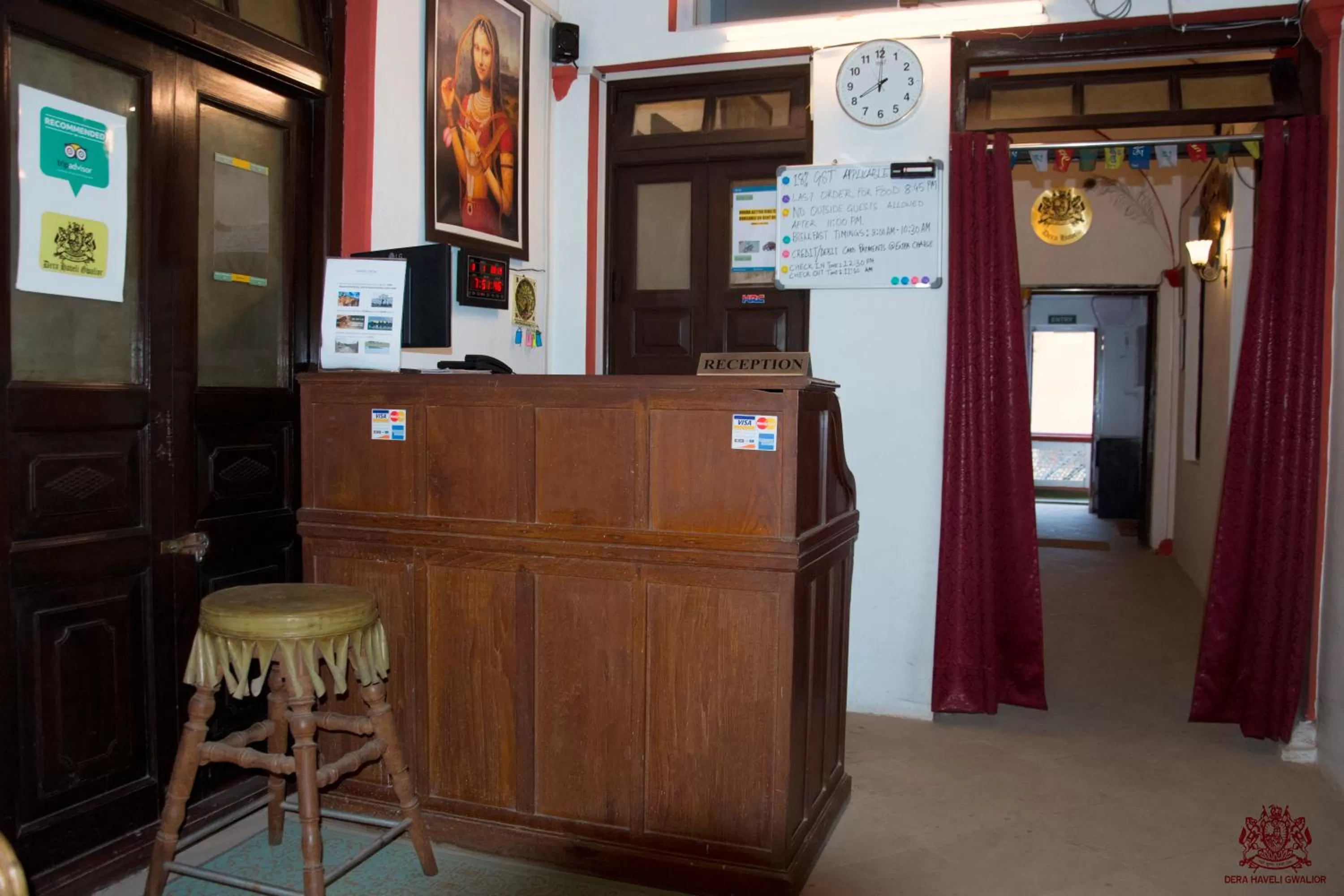 Lobby or reception in Dera Haveli- Heritage homestay