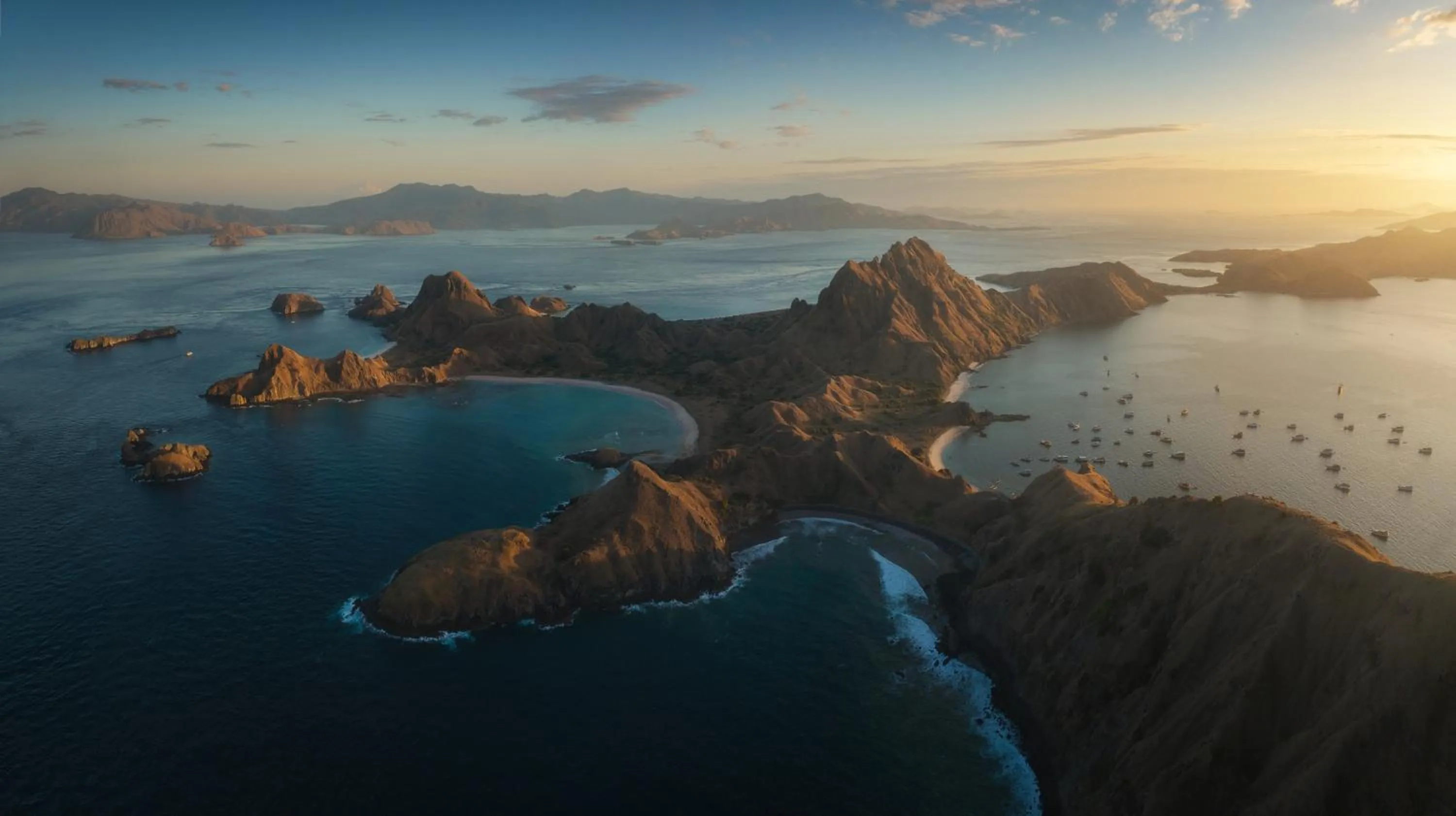 Nearby landmark in Menjaga Bay