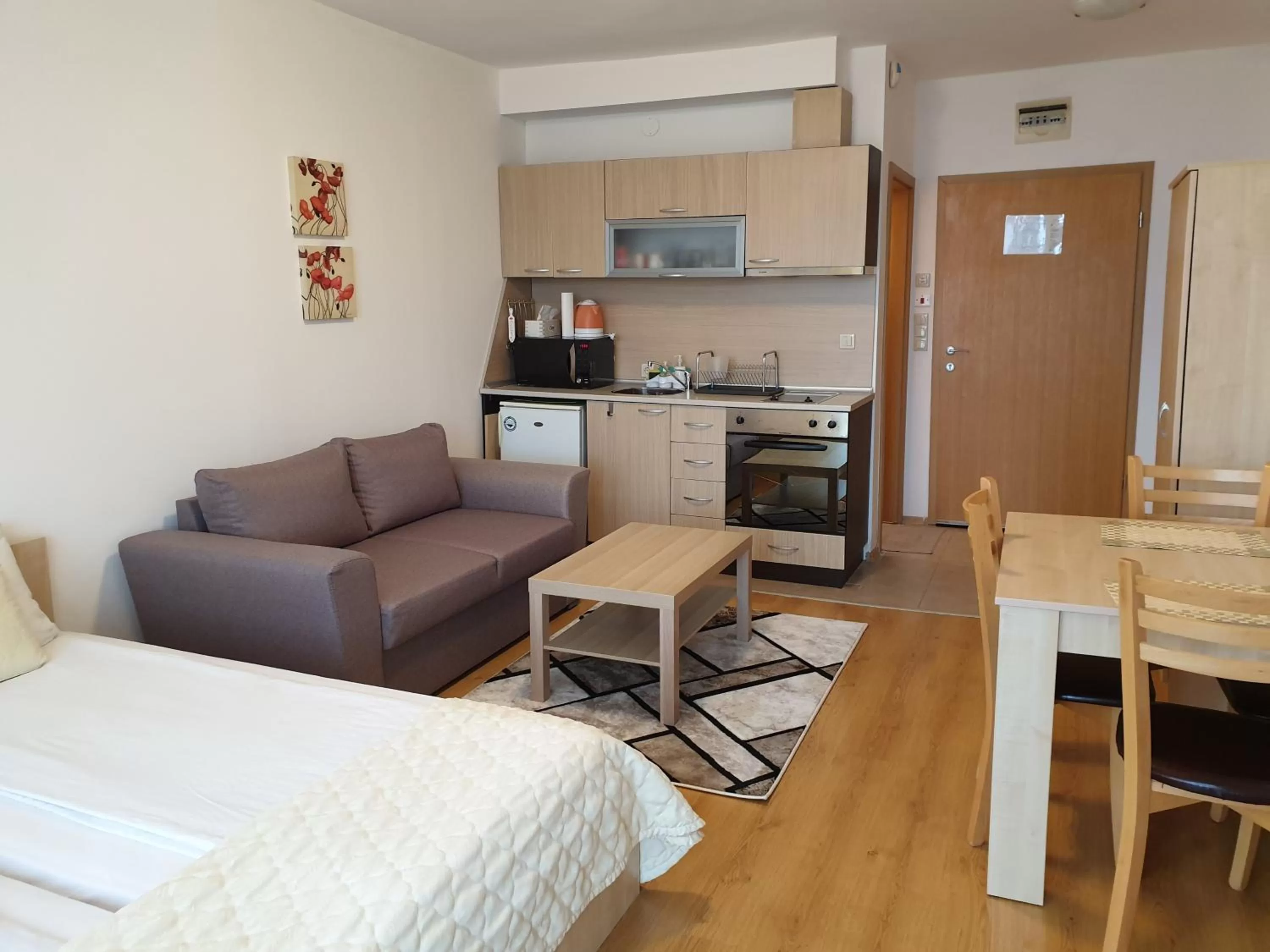 Kitchen or kitchenette in Private Studio in Aspen Golf and Ski Resort