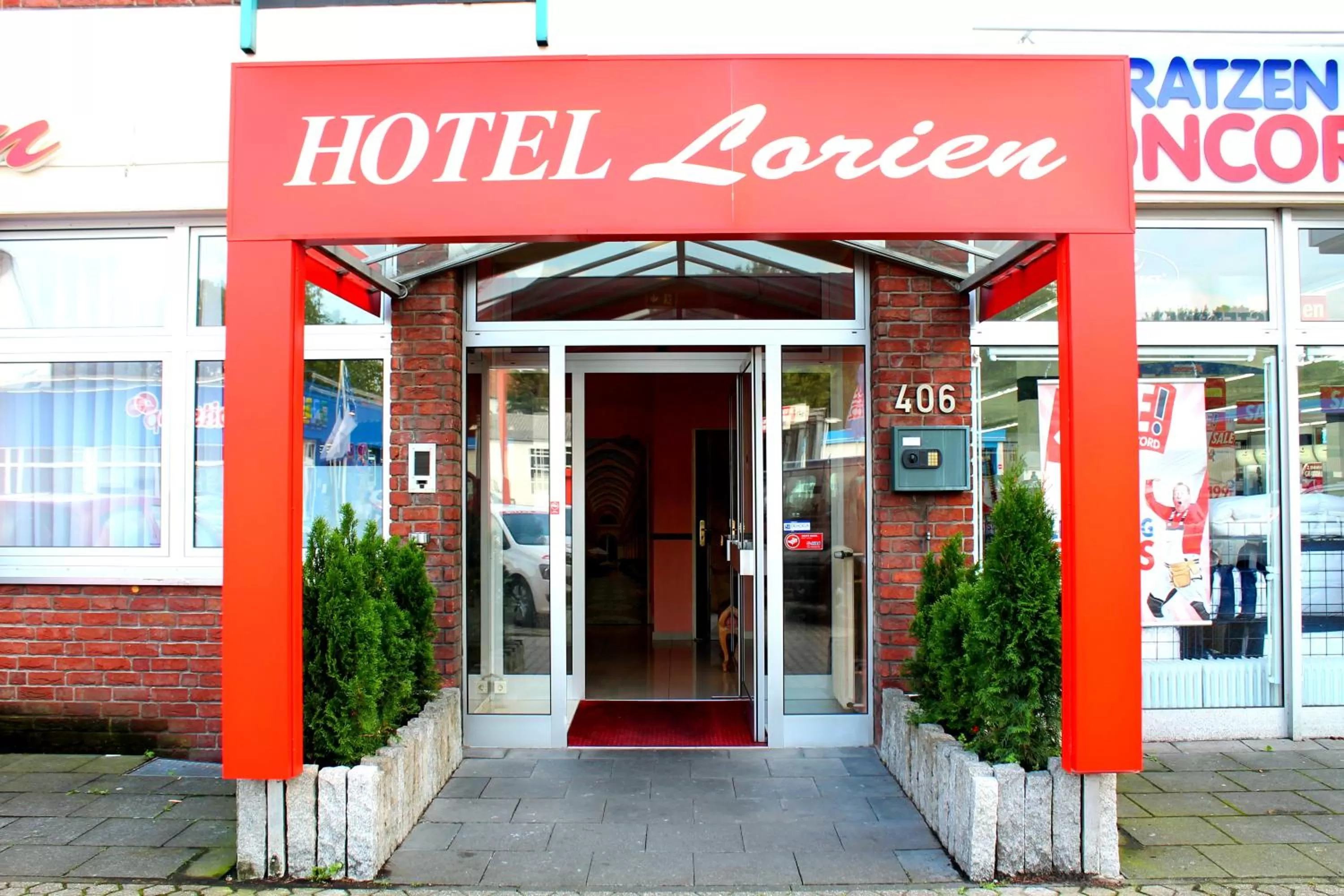 Facade/entrance in Hotel Lorien