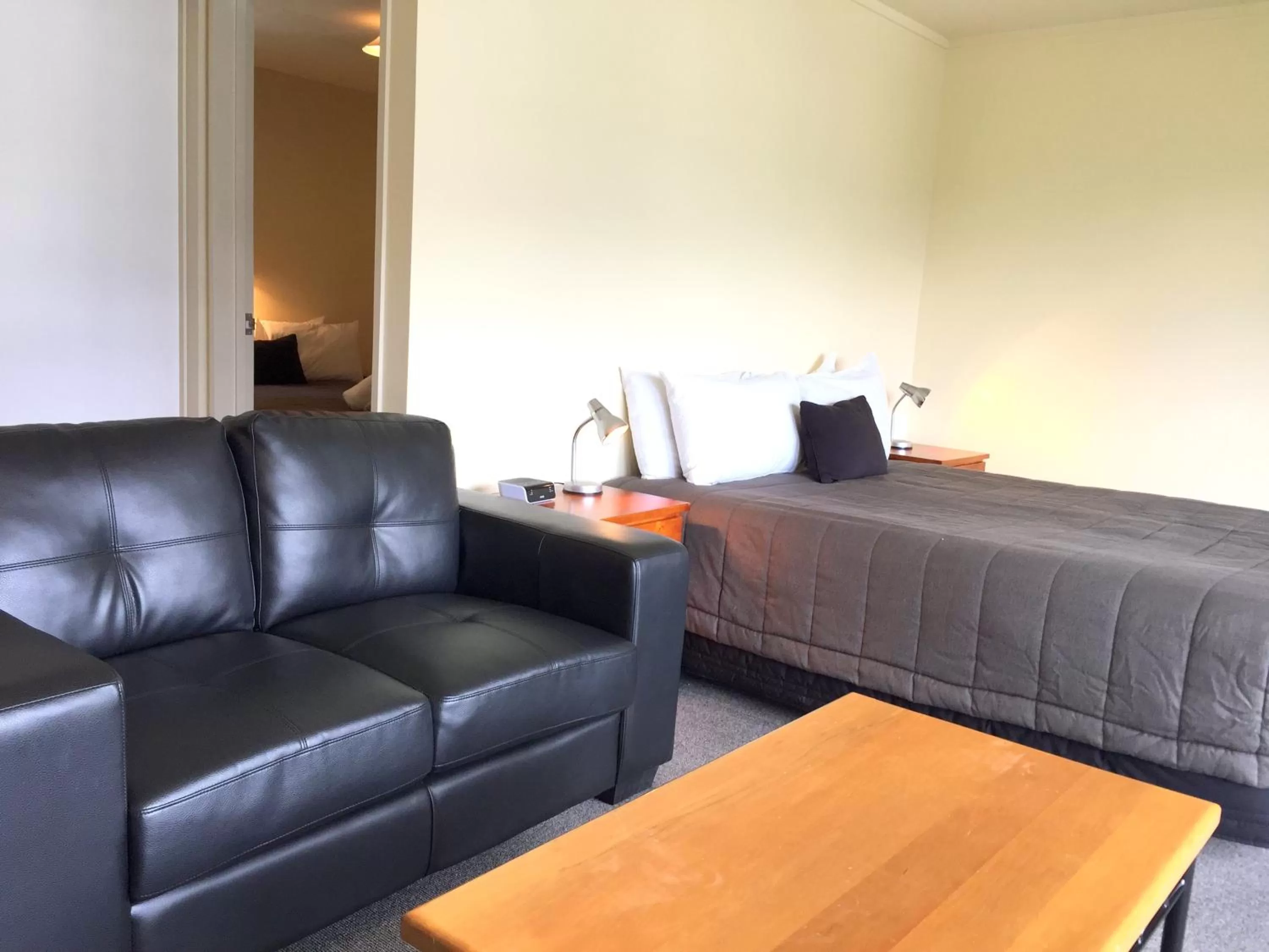 Seating Area in Wanaka Heights Motel