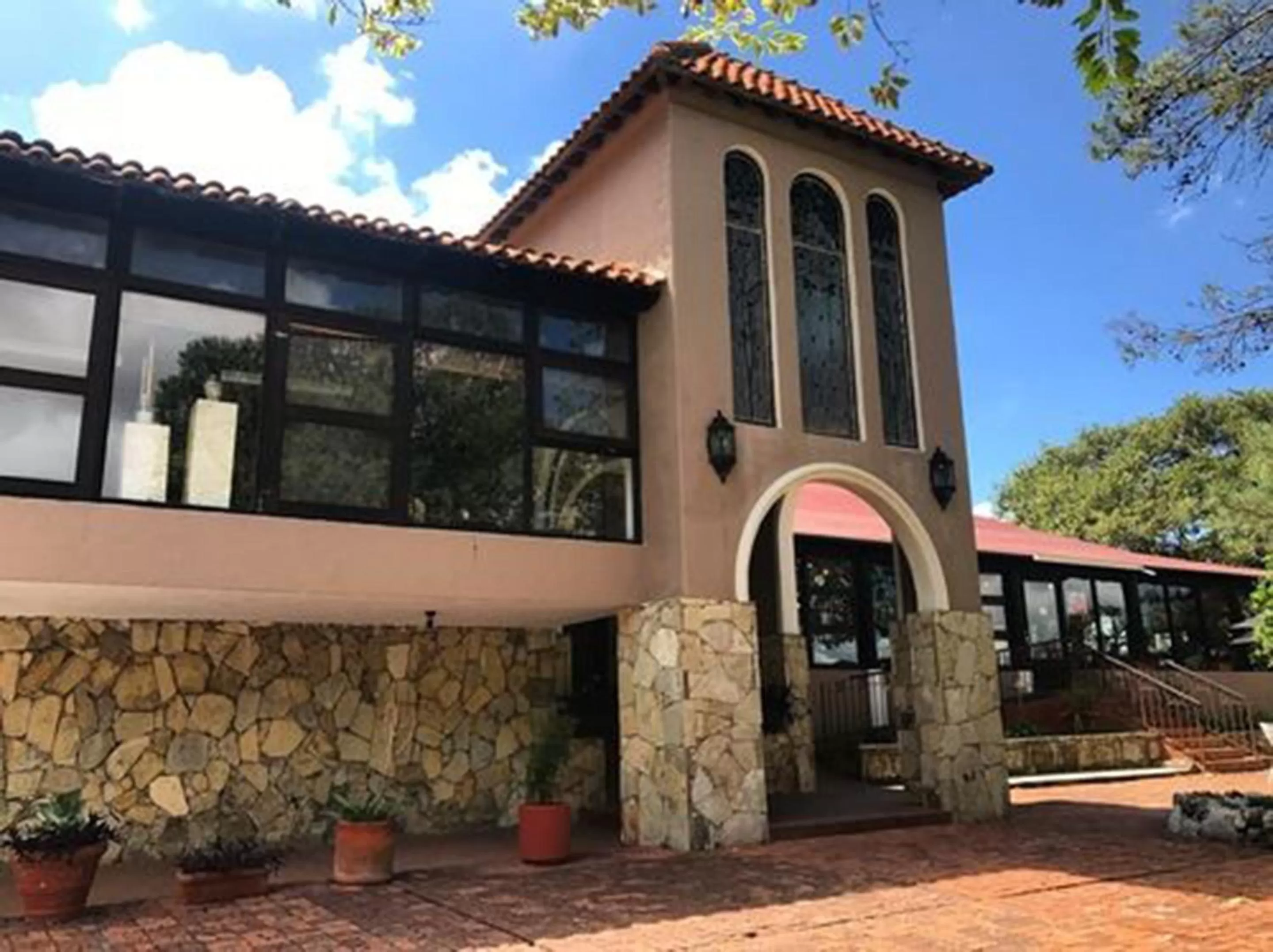 Property building in Hotel Chipinque