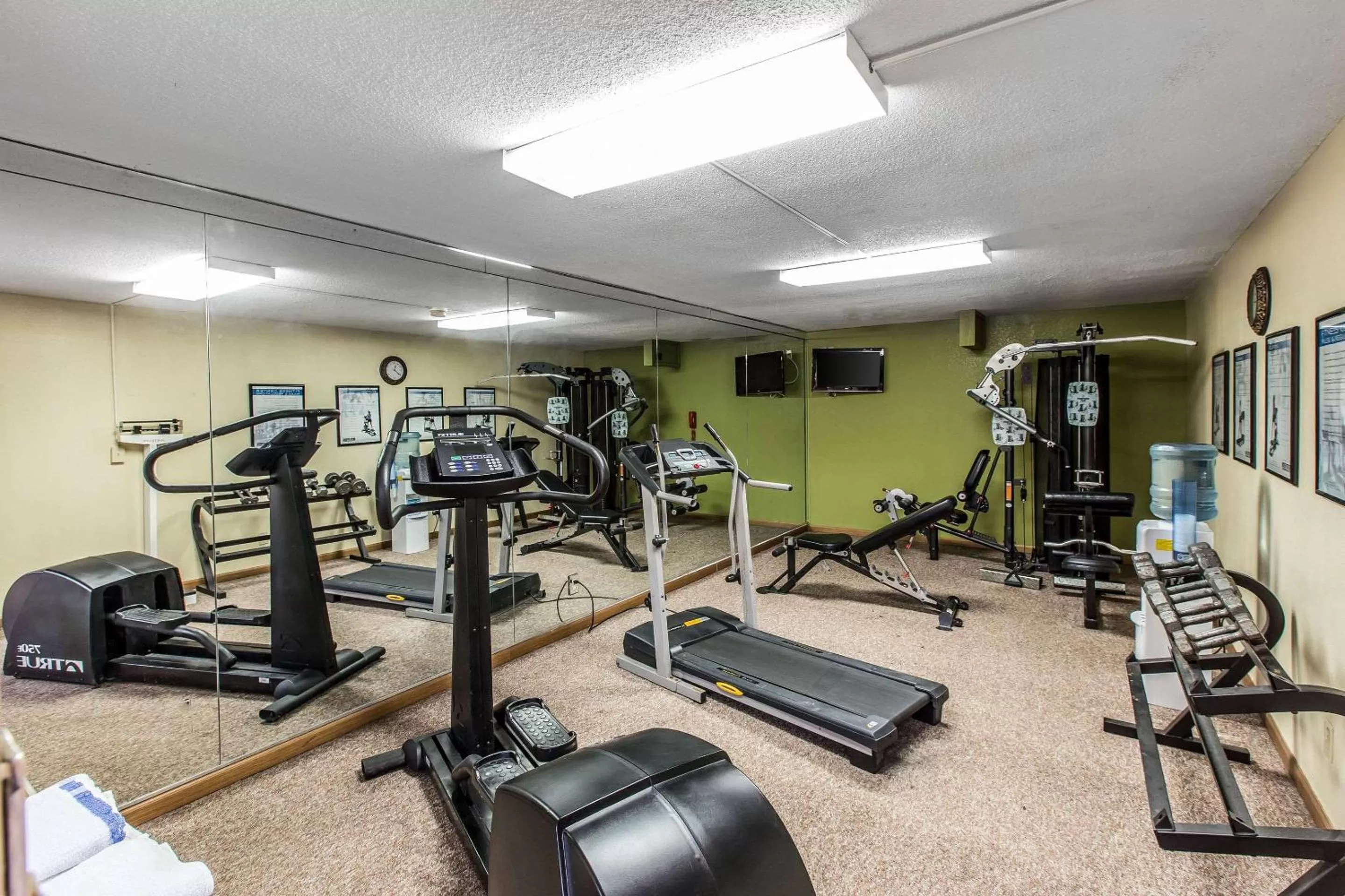 Fitness centre/facilities in Quality Inn Savannah Midtown