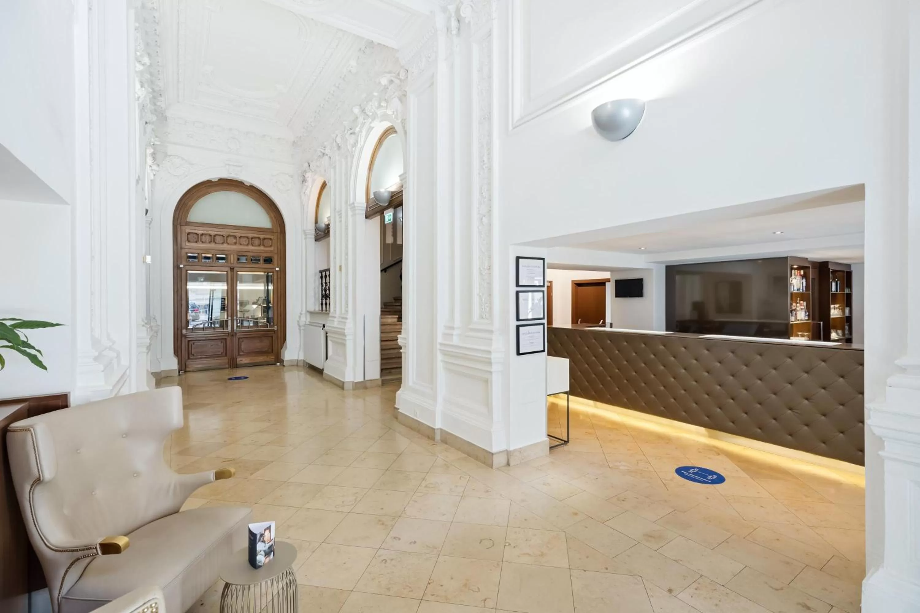 Lobby or reception in Hotel Rathauspark Wien