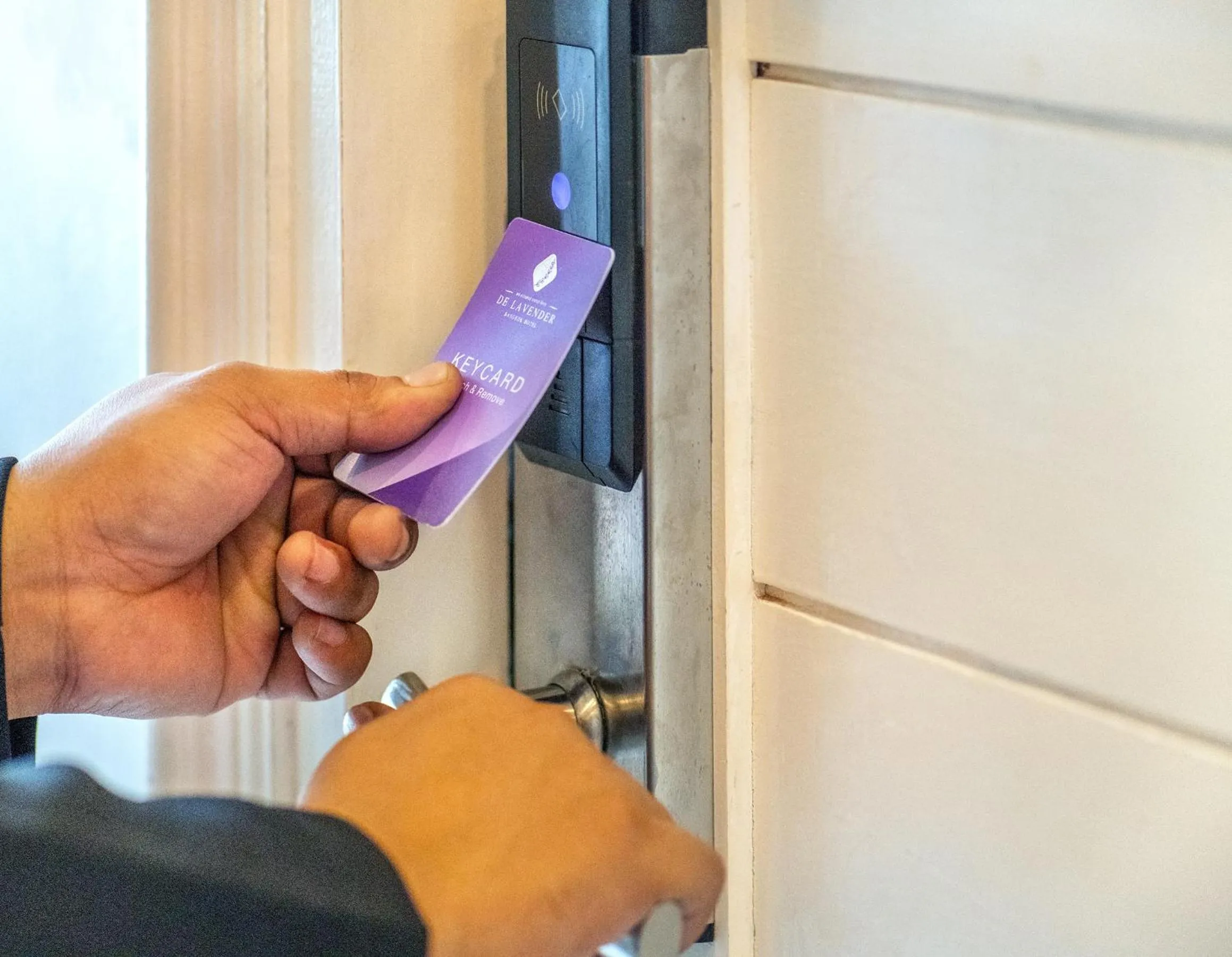 Bedroom in De Lavender Bangkok Hotel
