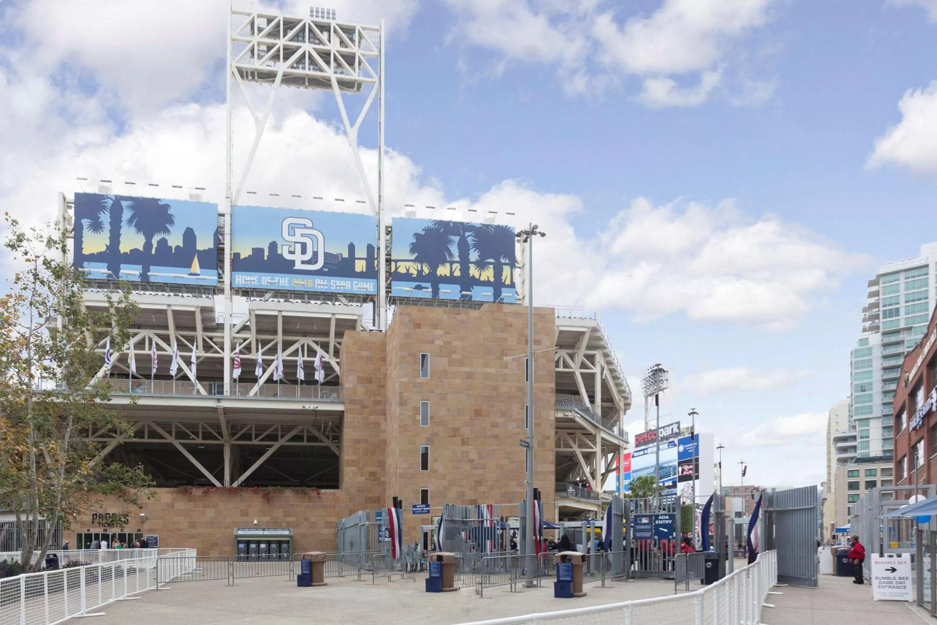 Off site in Super 8 by Wyndham San Diego Hotel Circle