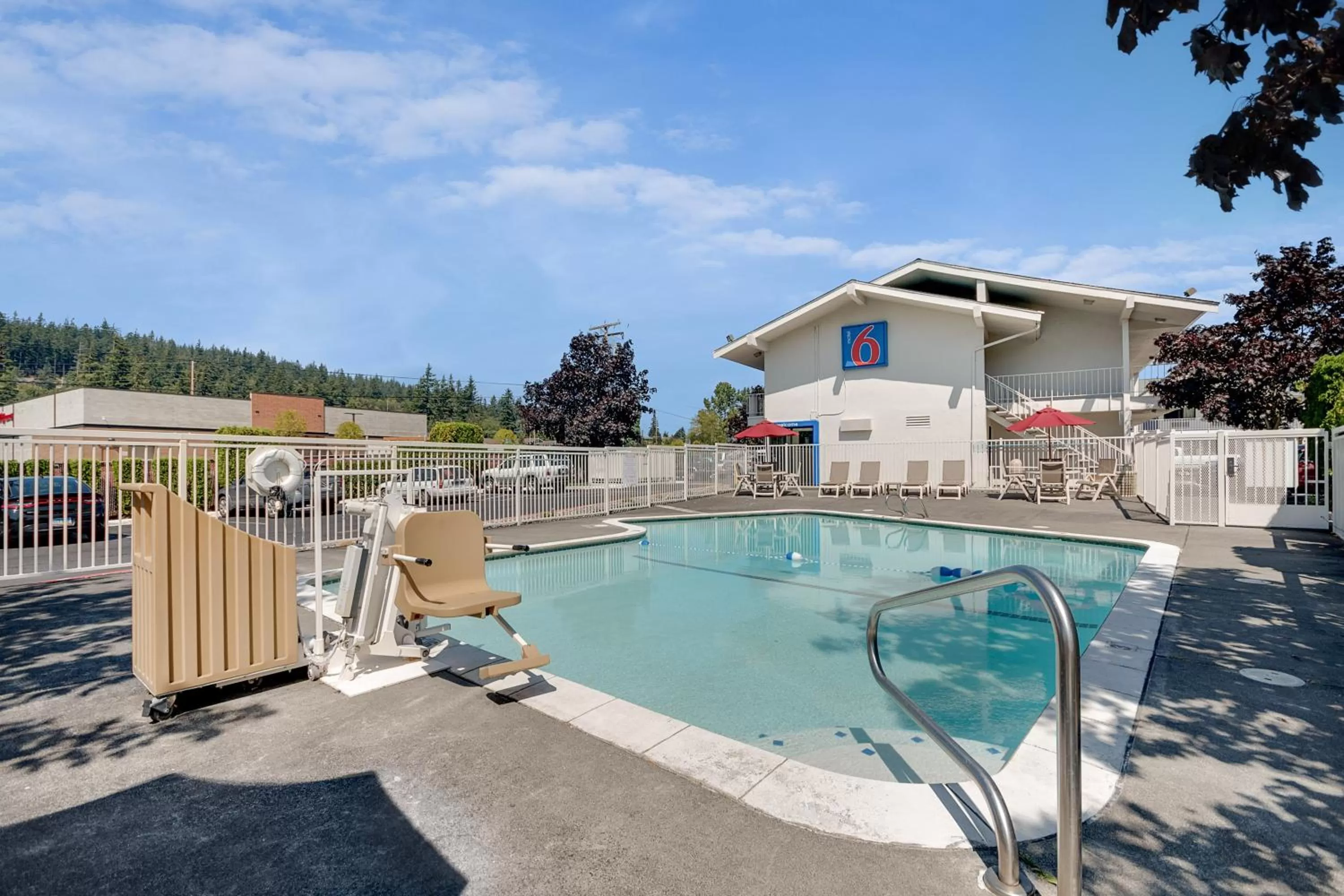 Swimming pool in Motel 6-Bellingham, WA