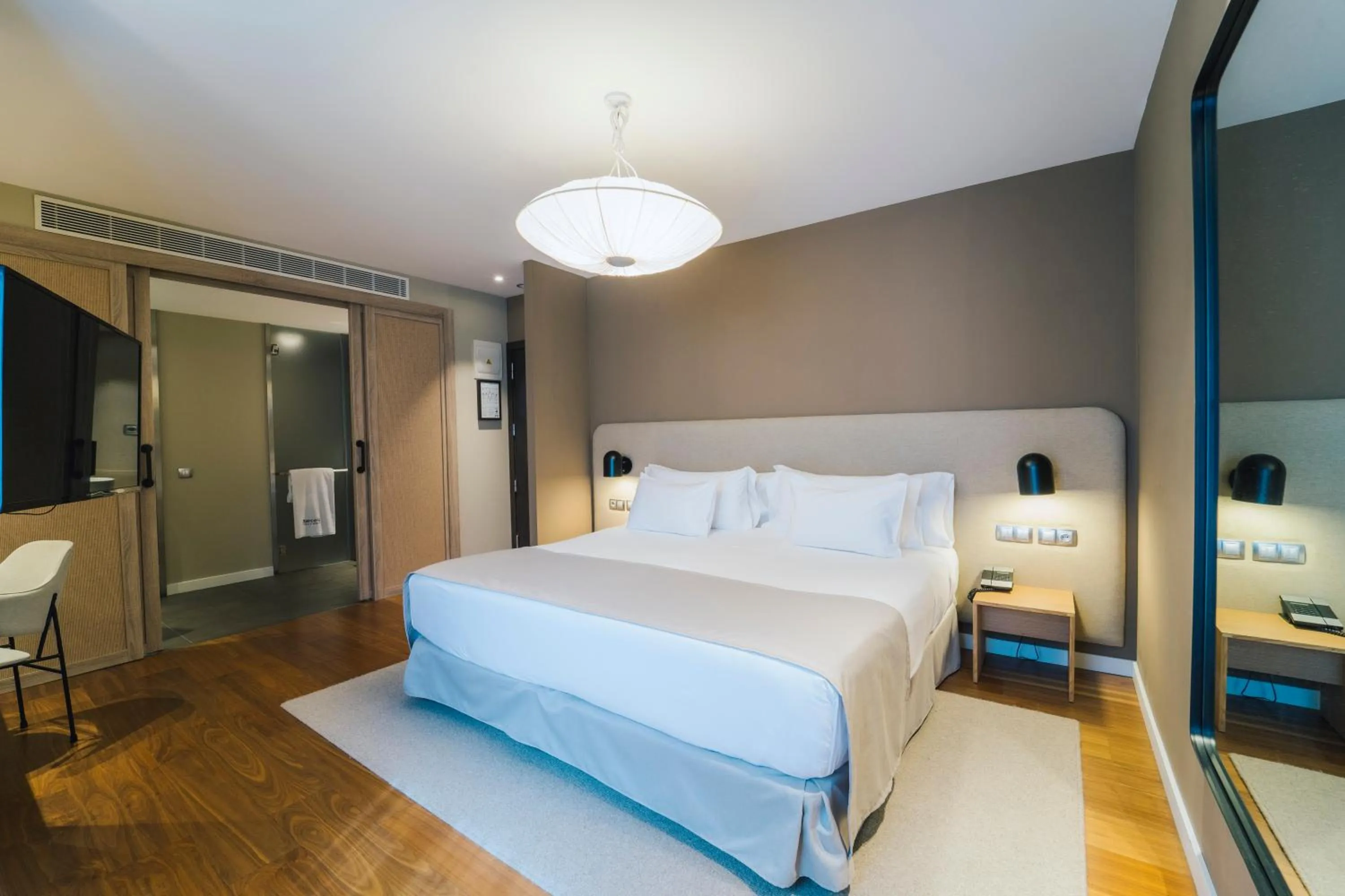 Bed in Barceló Oviedo Cervantes