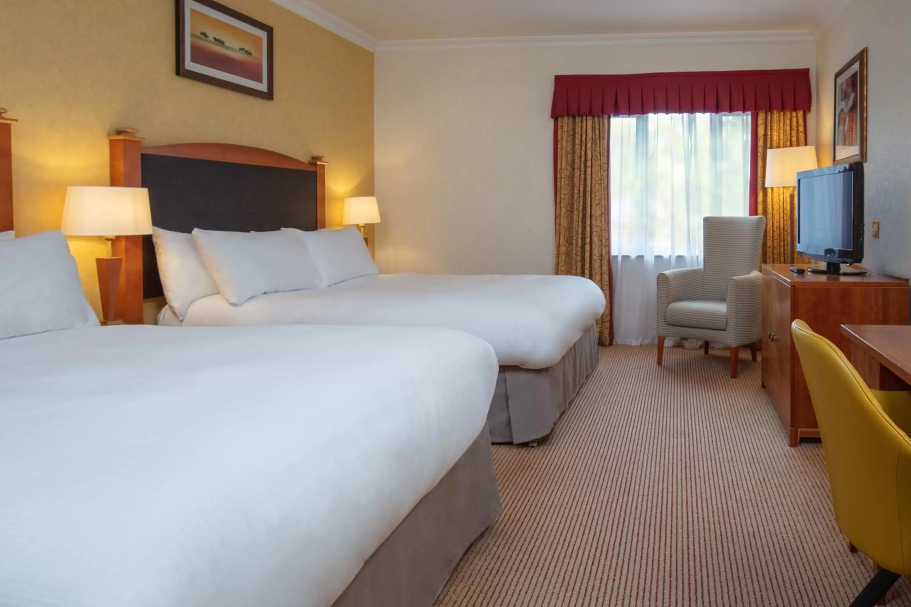 Classic Twin Room in Belton Woods Hotel, Spa & Golf Resort Classic Twin Room in Belton Woods Hotel, Spa & Golf Resort