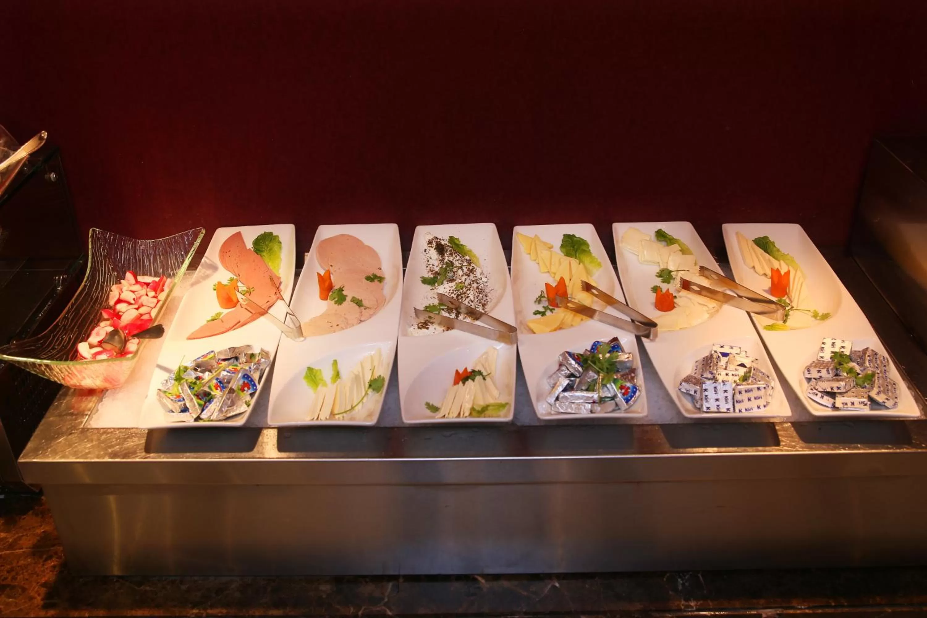 Buffet breakfast in Al Hamra Hotel