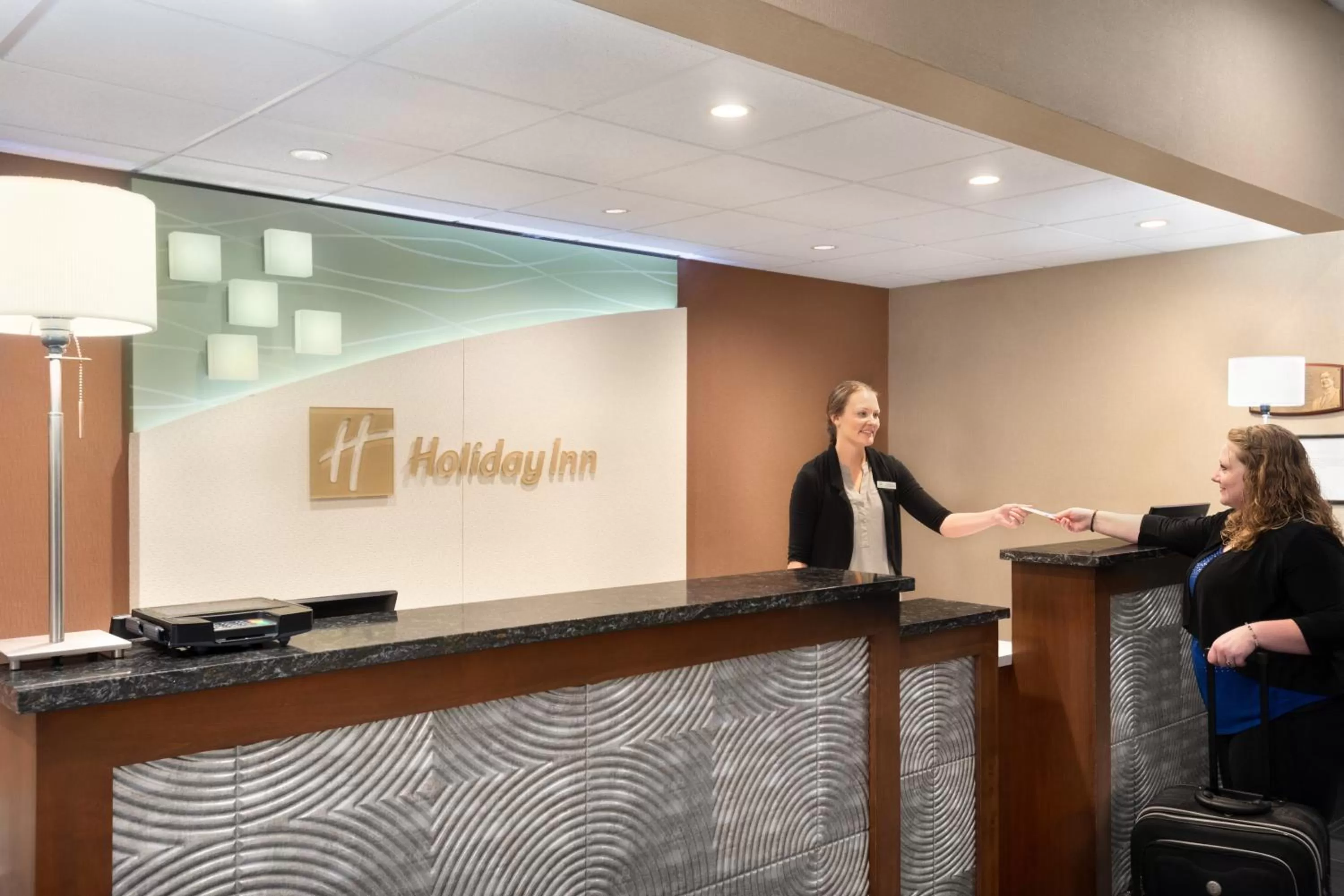 Property building in Holiday Inn Rock Island-Quad Cities by IHG