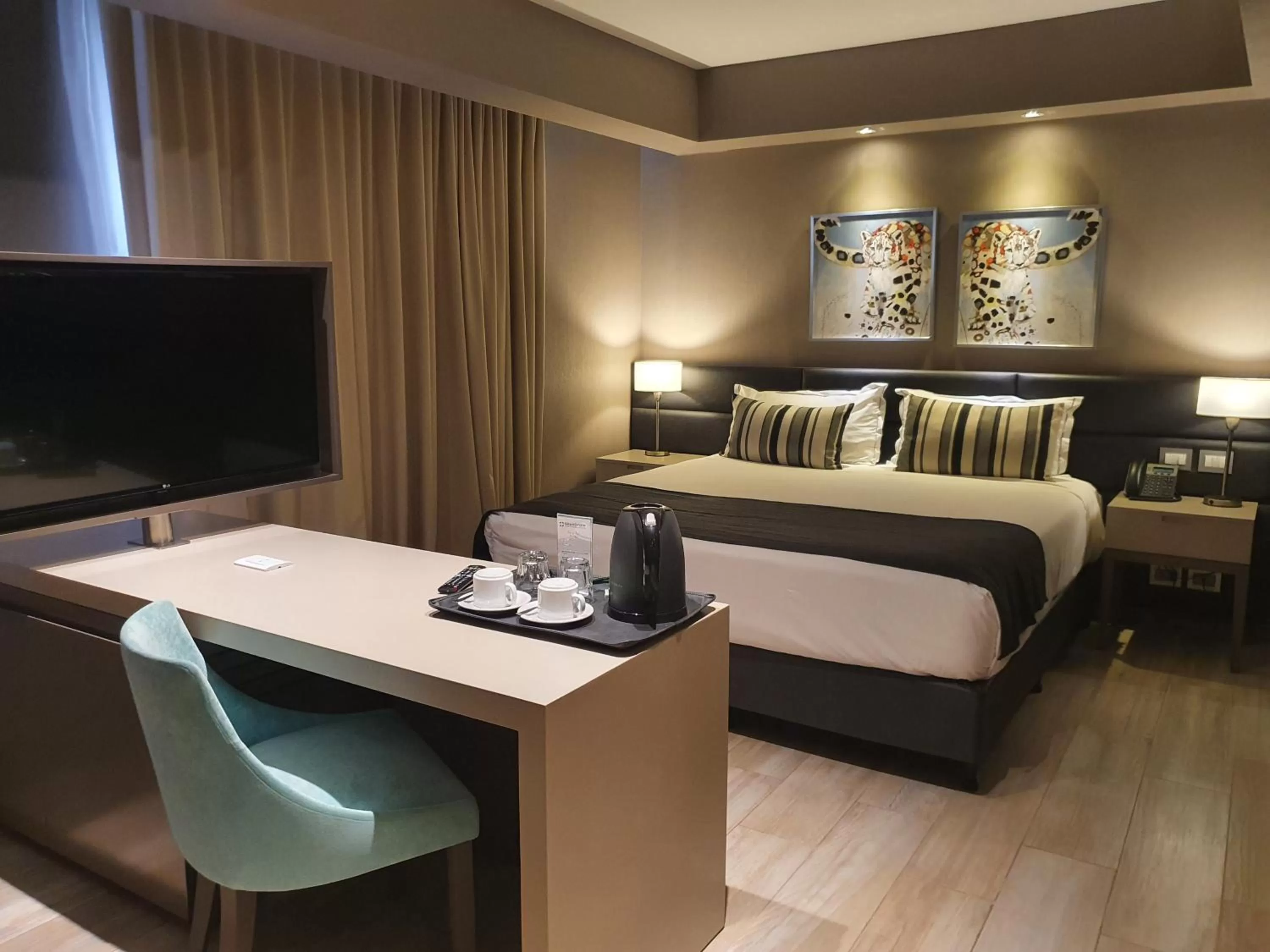 Photo of the whole room, Bed in GrandView Hotel Buenos Aires