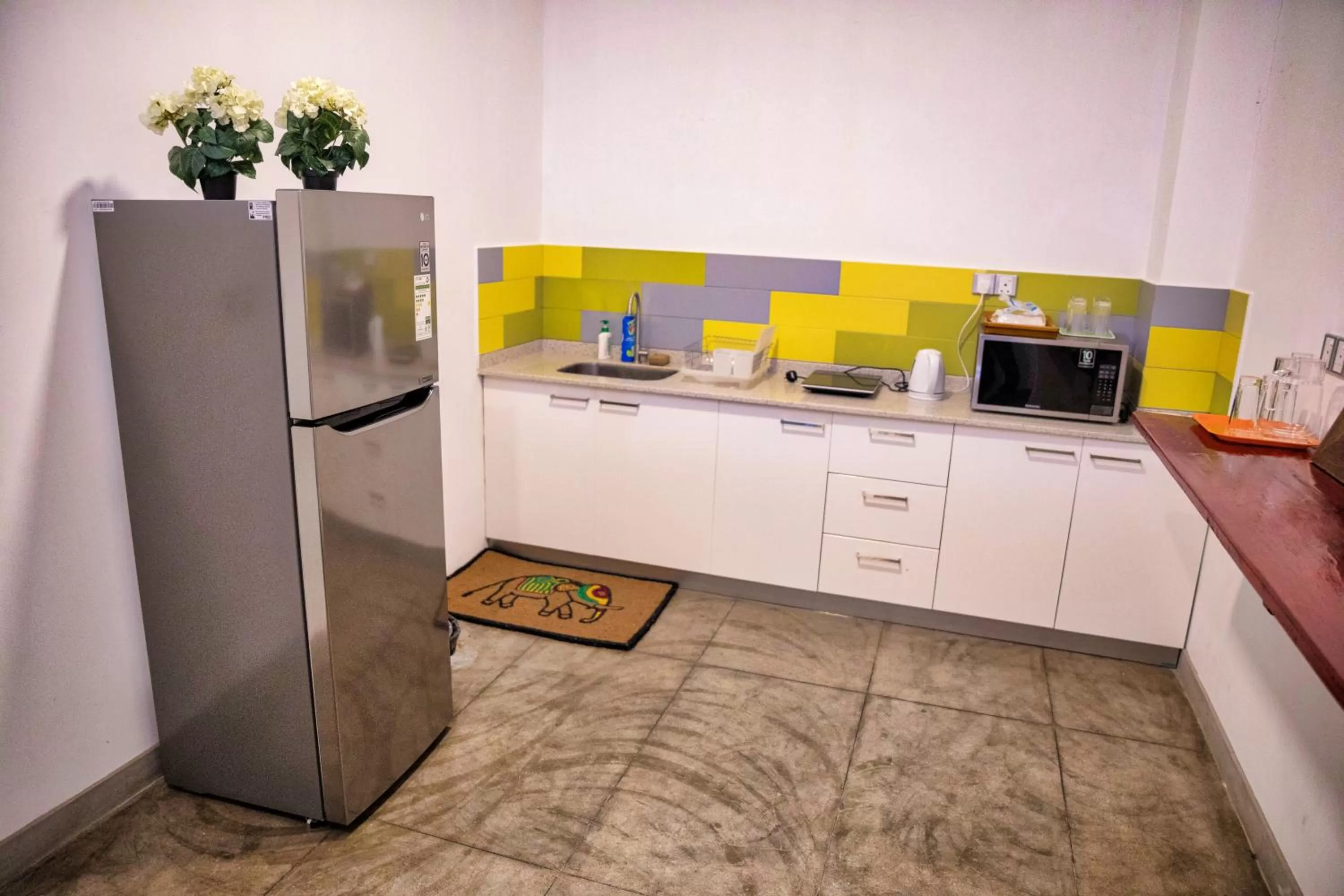 Property building in C 1 Colombo Fort