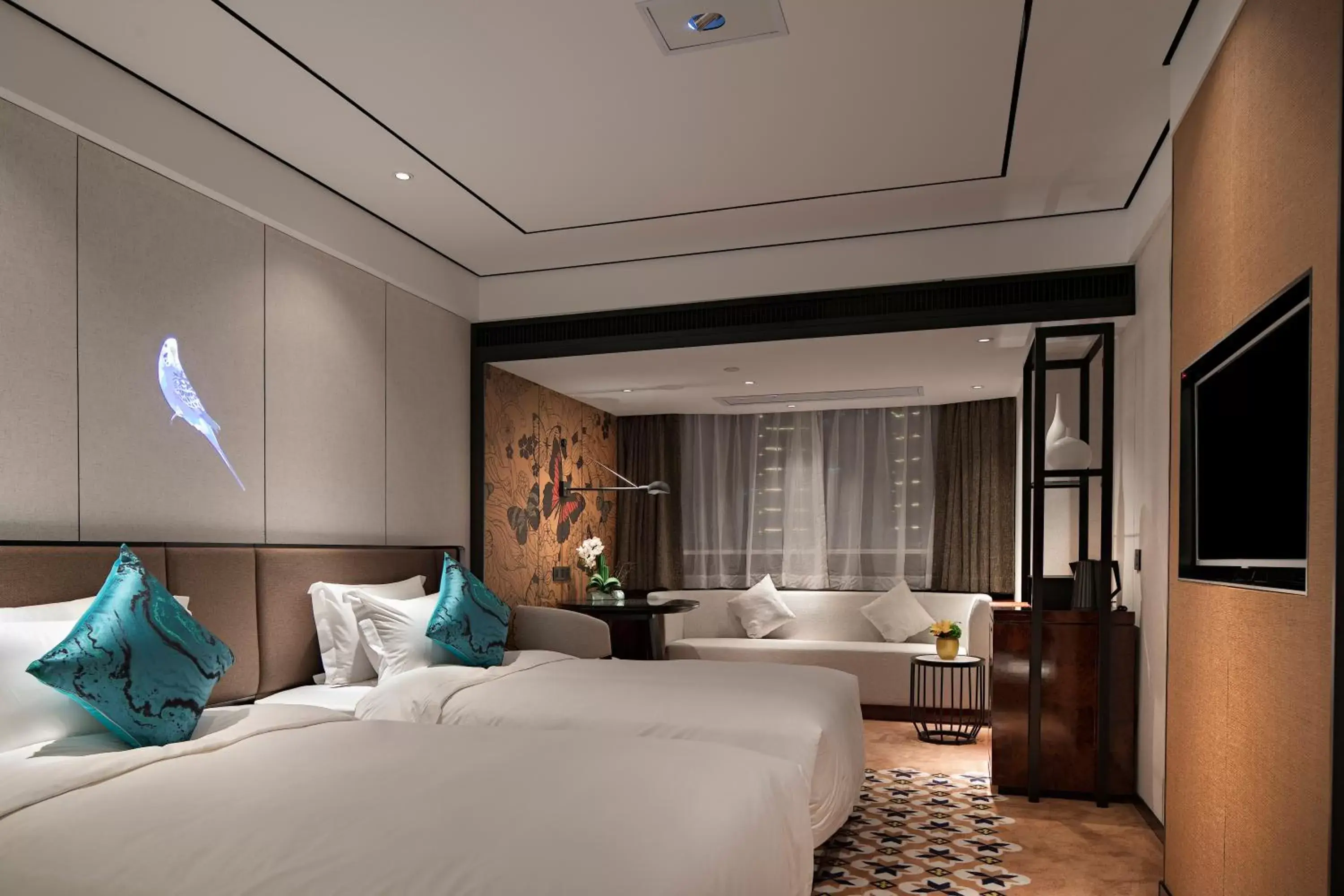 Deluxe Twin Room in Paco Hotel GuangZhou Zoo Metro Branch Free shuttle bus during the Canton Fair Deluxe Twin Room in Paco Hotel GuangZhou Zoo Metro Branch Free shuttle bus during the Canton Fair