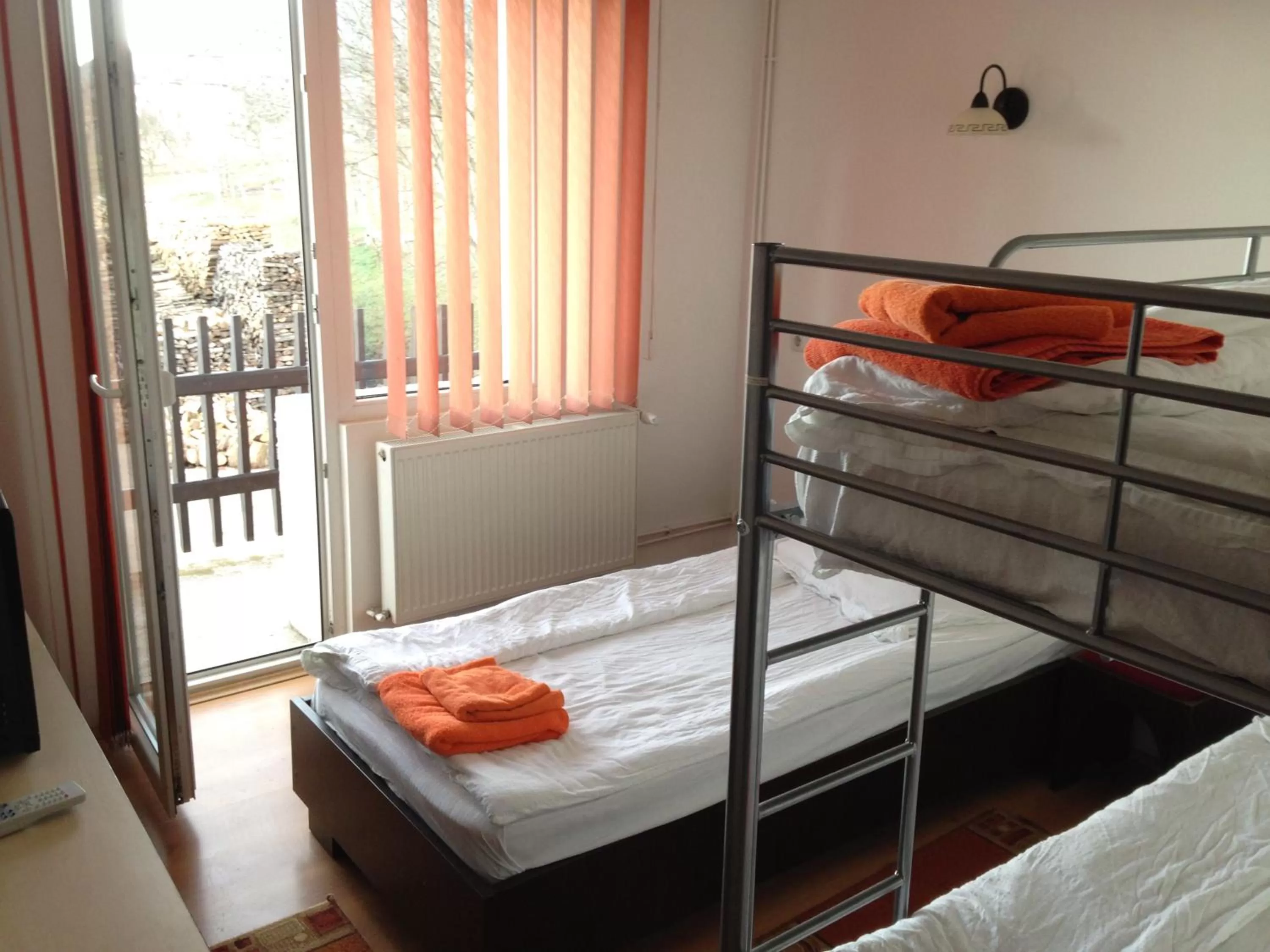 Bed, Bunk Bed in Hotel Romantik