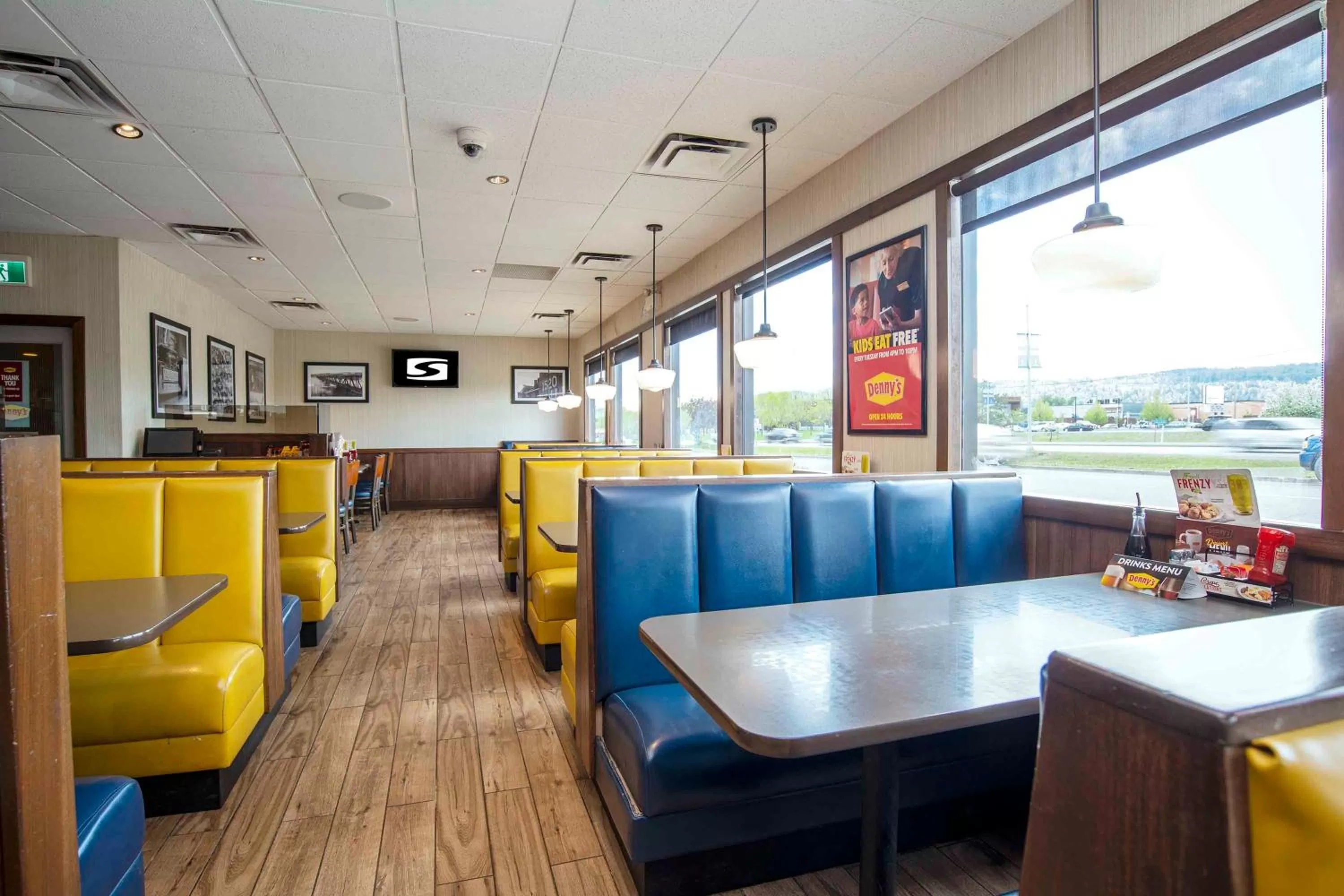 Breakfast in Sandman Hotel & Suites Prince George