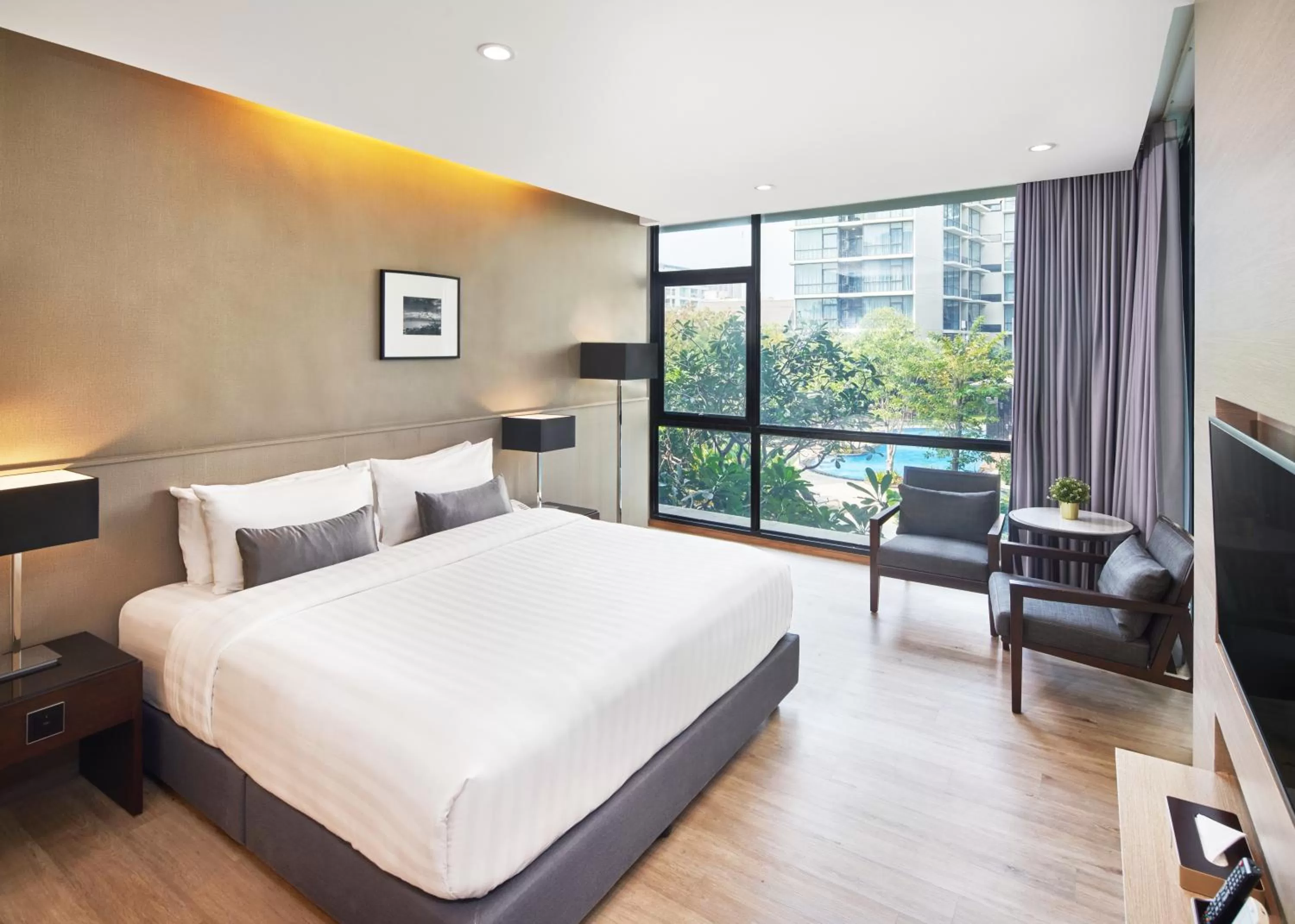 Bed in Altera Hotel and Residence by At Mind