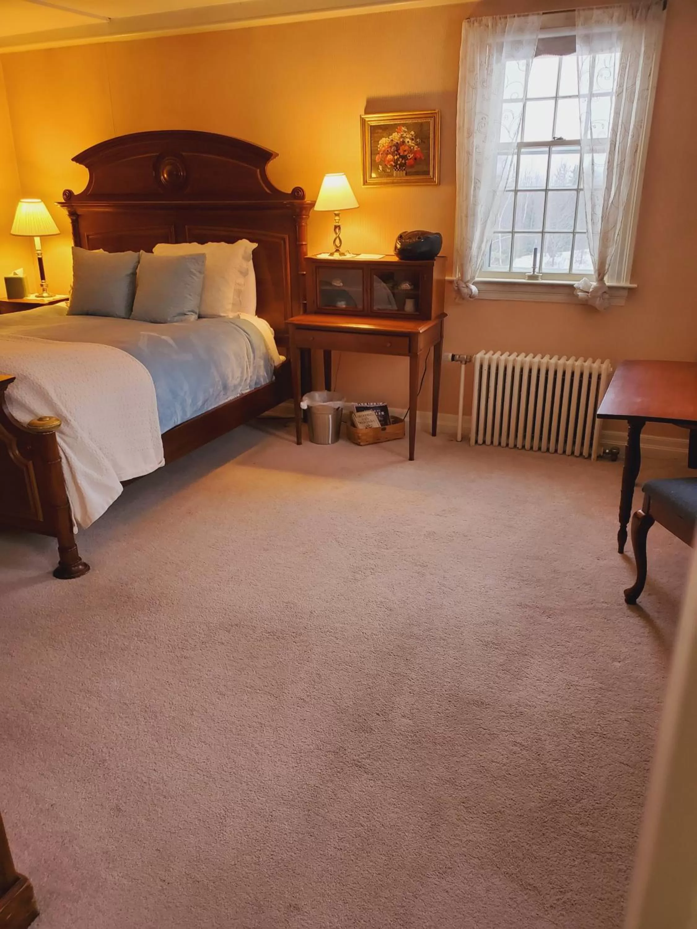 Photo of the whole room, Bed in Adair Country Inn & Restaurant