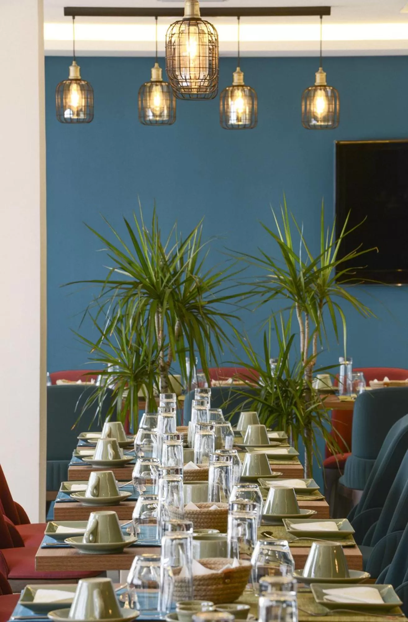 Restaurant/places to eat in MAIA HOTEL SUITES