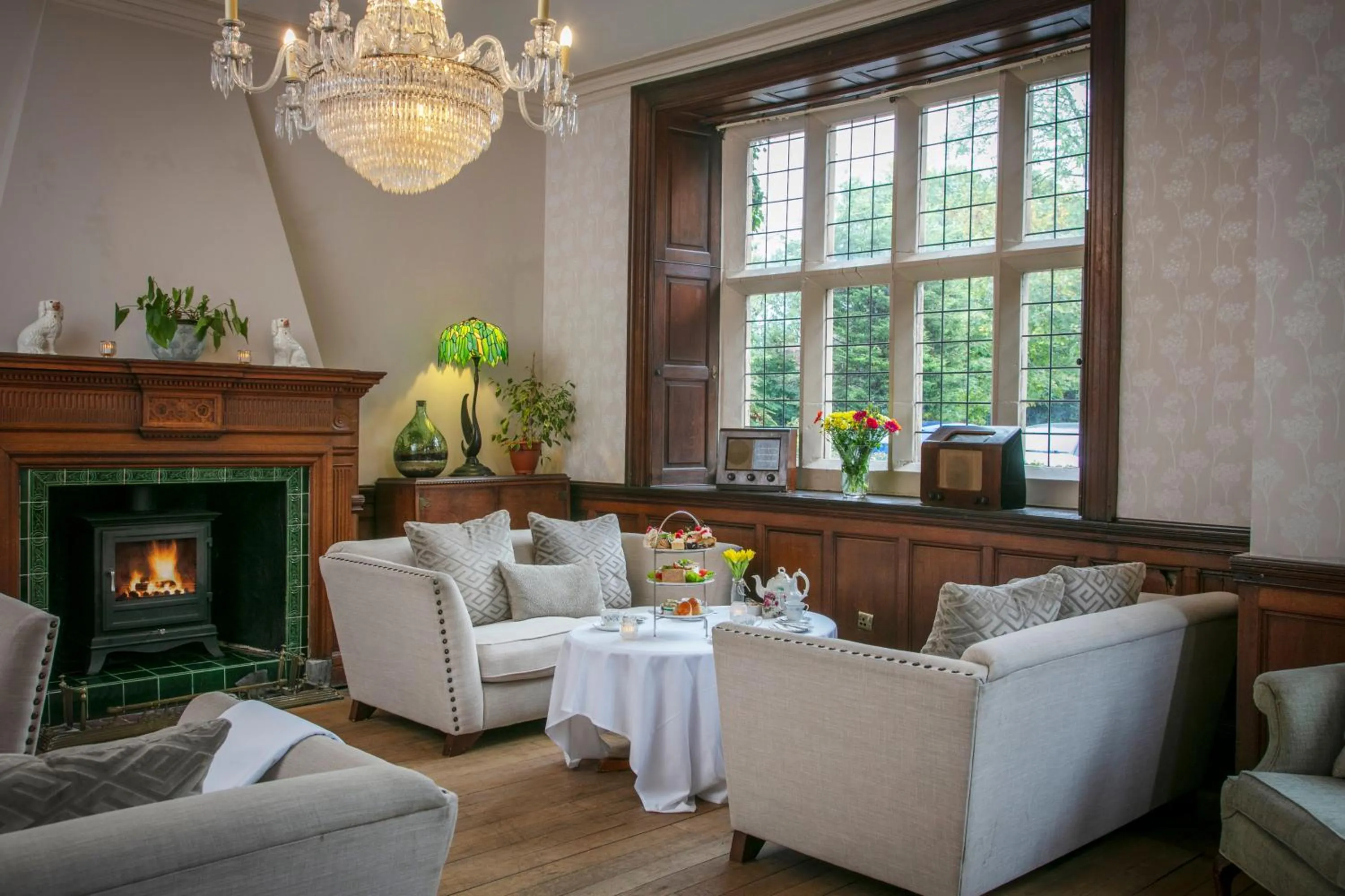 Lounge or bar in Weston Hall Hotel Sure Hotel Collection by Best Western