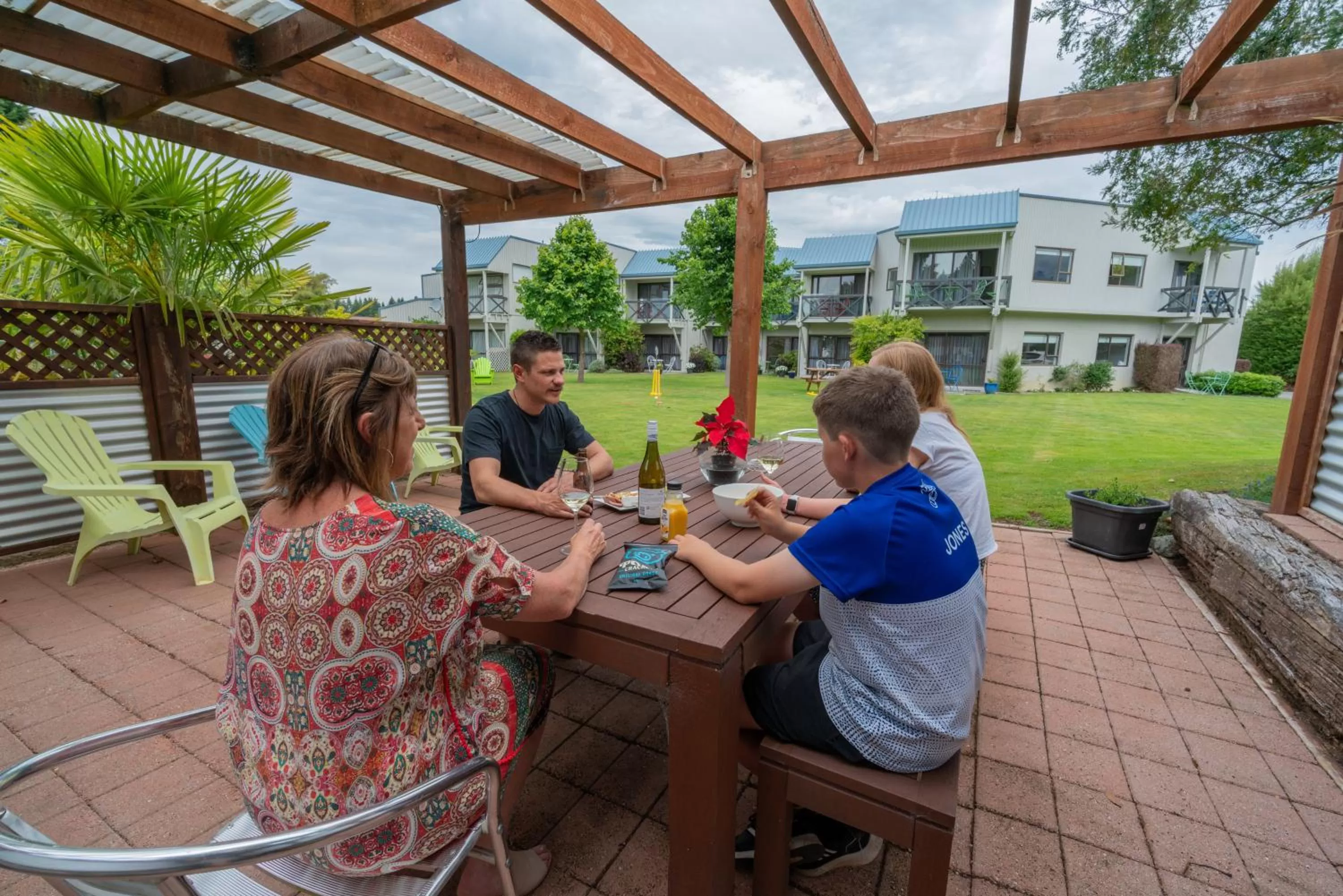 BBQ facilities in ASURE Explorer Motel & Apartments
