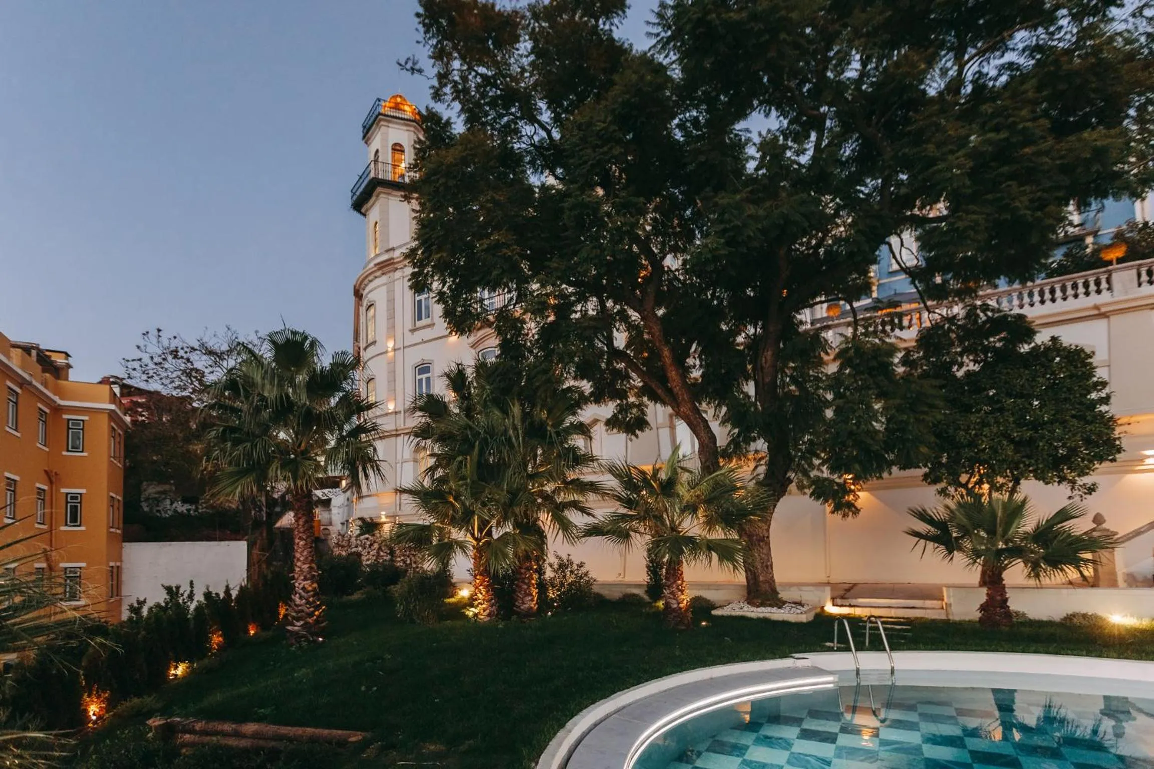 Property building in Torel Palace Lisbon