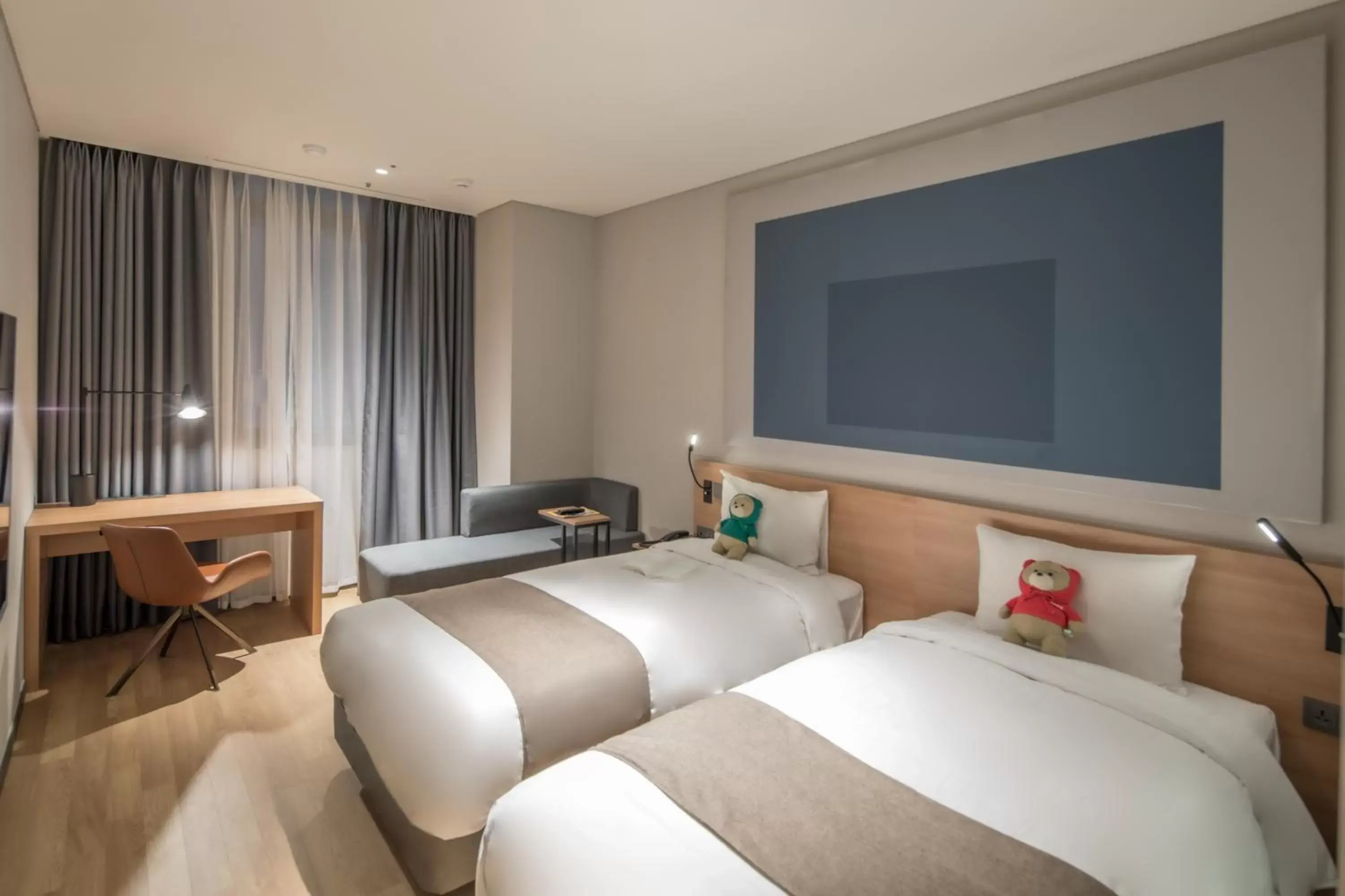 Superior Twin Room in Ibis Ambassador Suwon Superior Twin Room in Ibis Ambassador Suwon