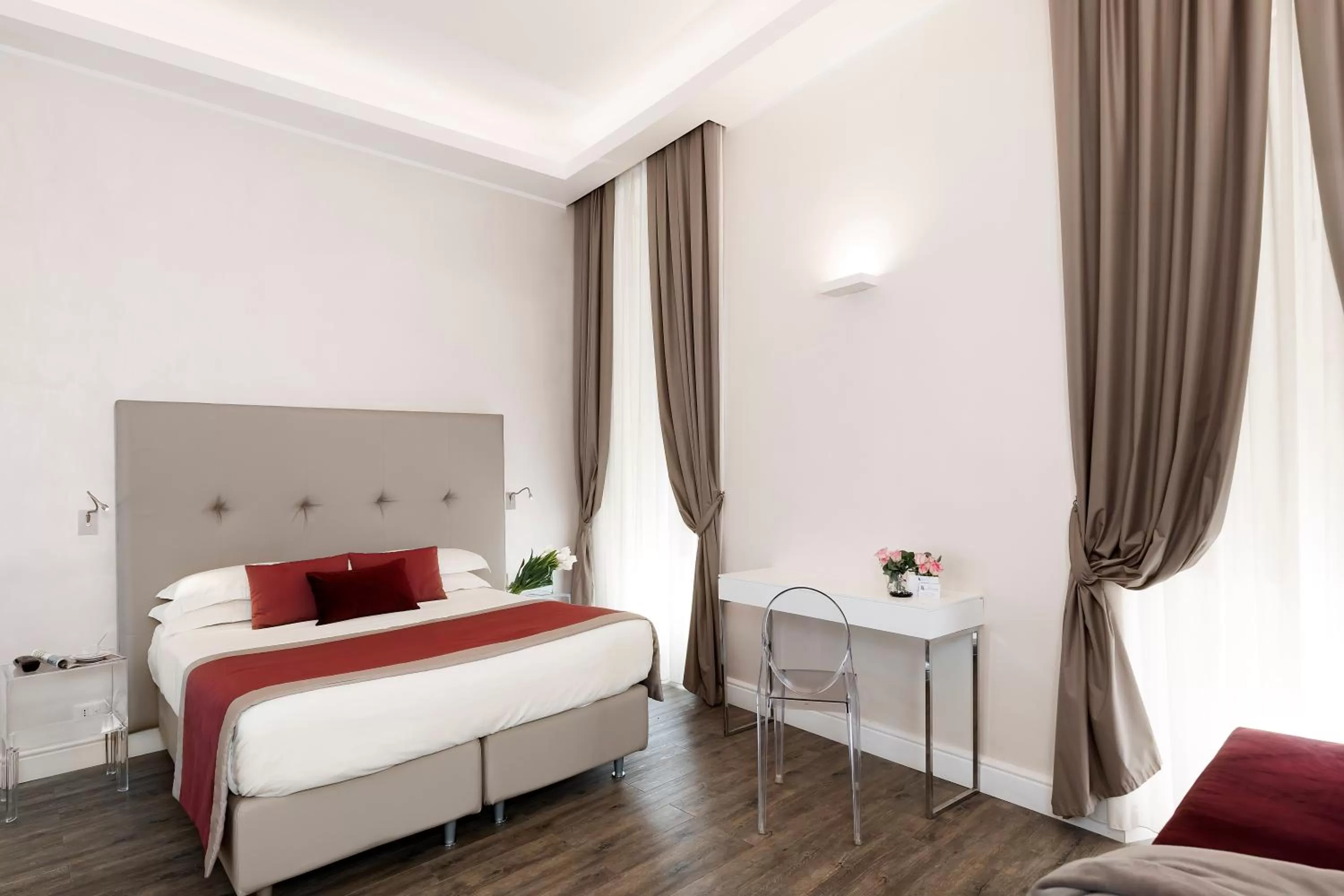 Bedroom, Bed in Hotel Navona