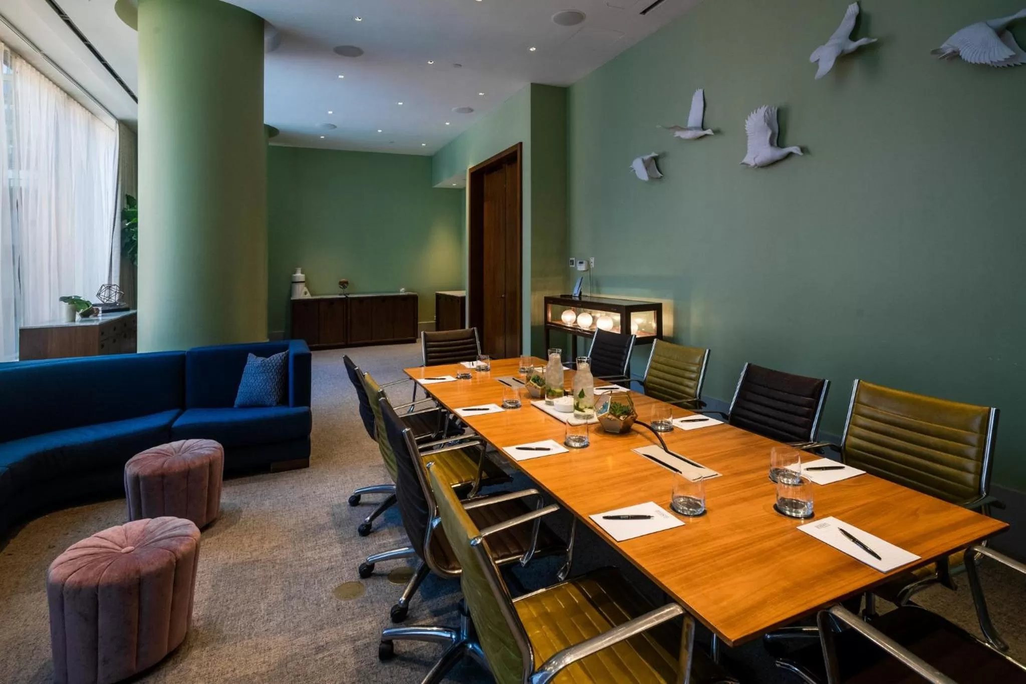 Meeting/conference room in Kimpton Hotel Eventi by IHG