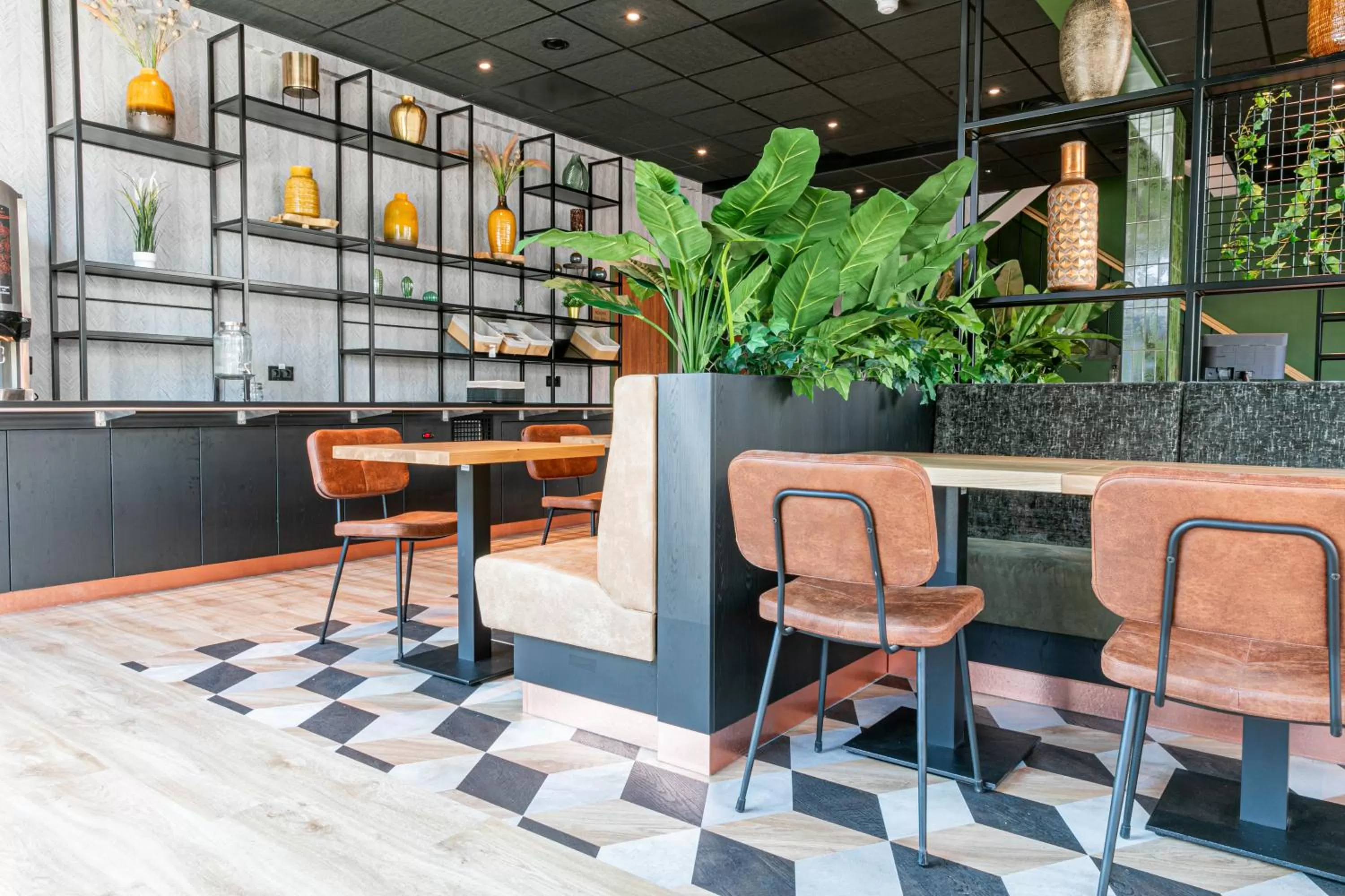 Seating area in Distrikt Hotels Amsterdam Zaandam