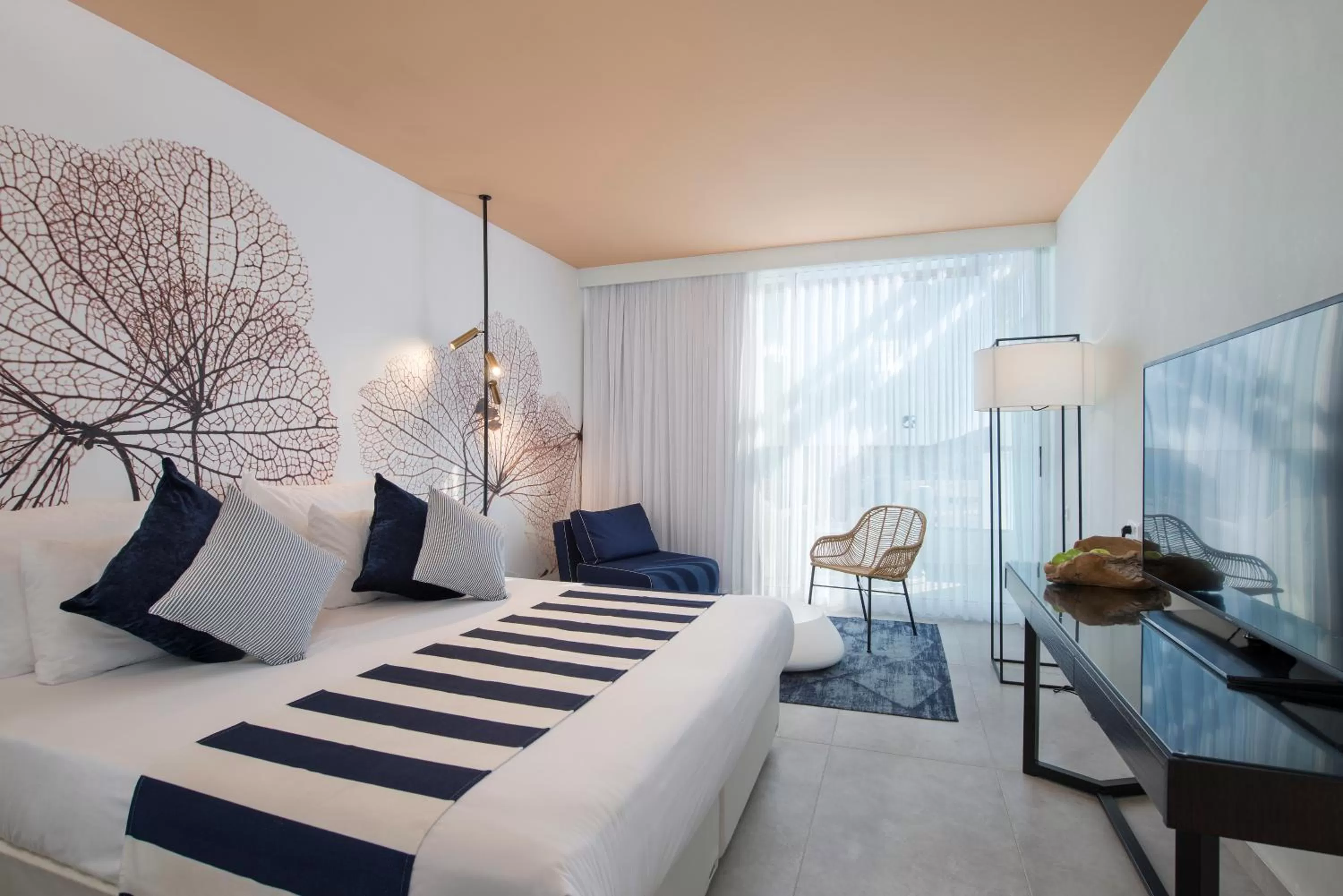 Photo of the whole room, Bed in Yam Suf by Isrotel Collection