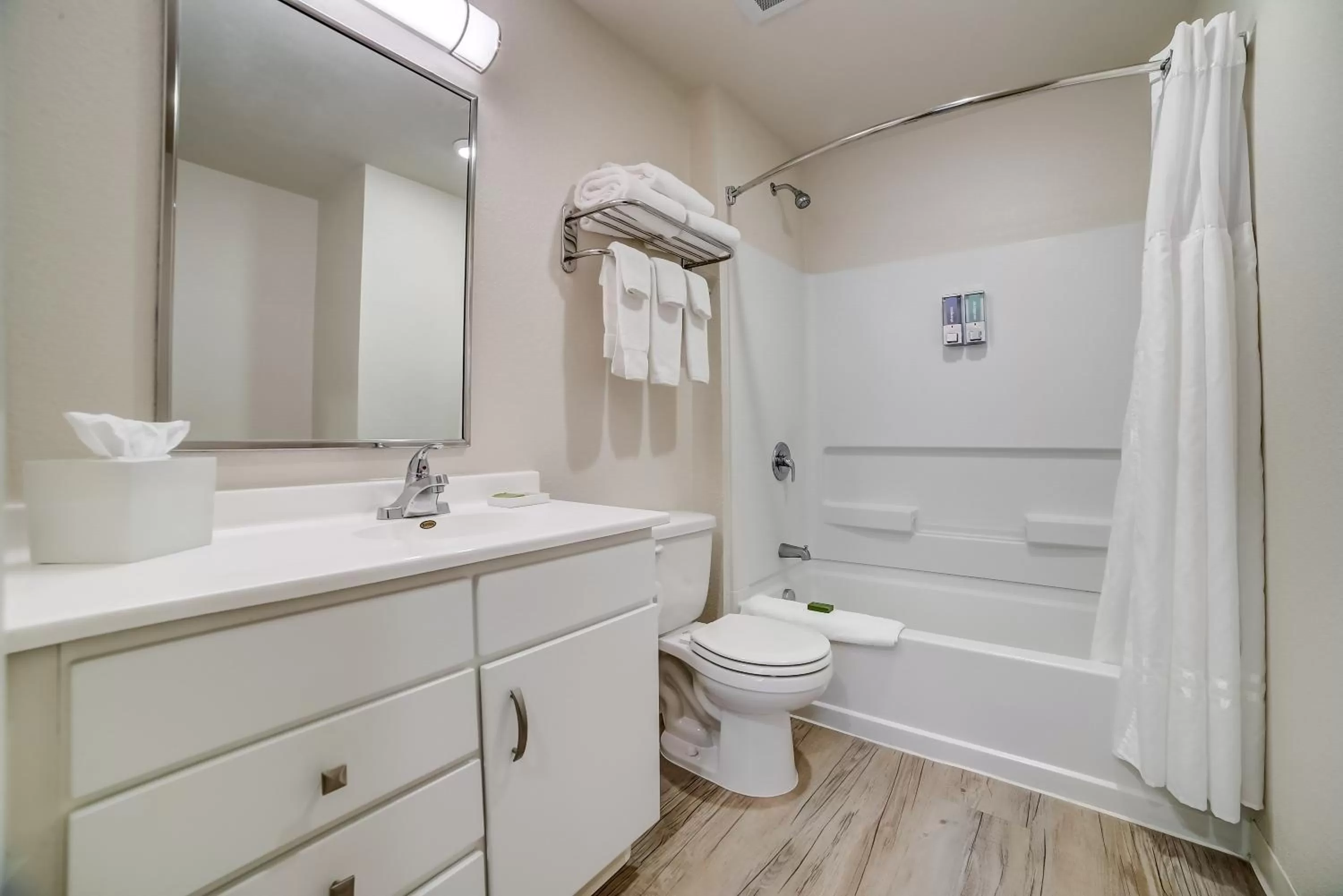 Three Bedroom Suite with Full Kitchen in WaterWalk San Antonio at The Rim