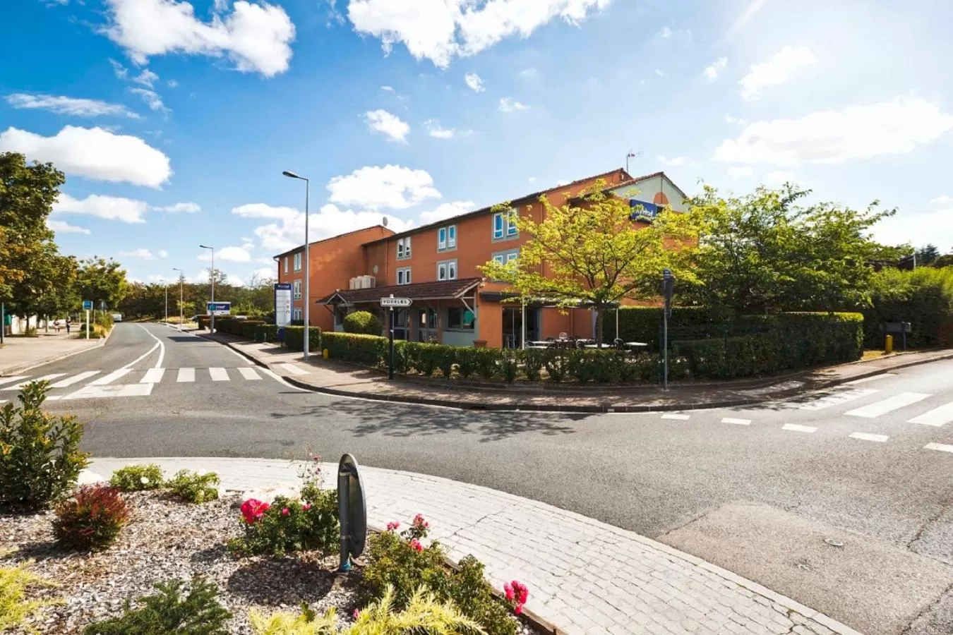 Property building in Kyriad Lyon Sud - Saint Genis Laval