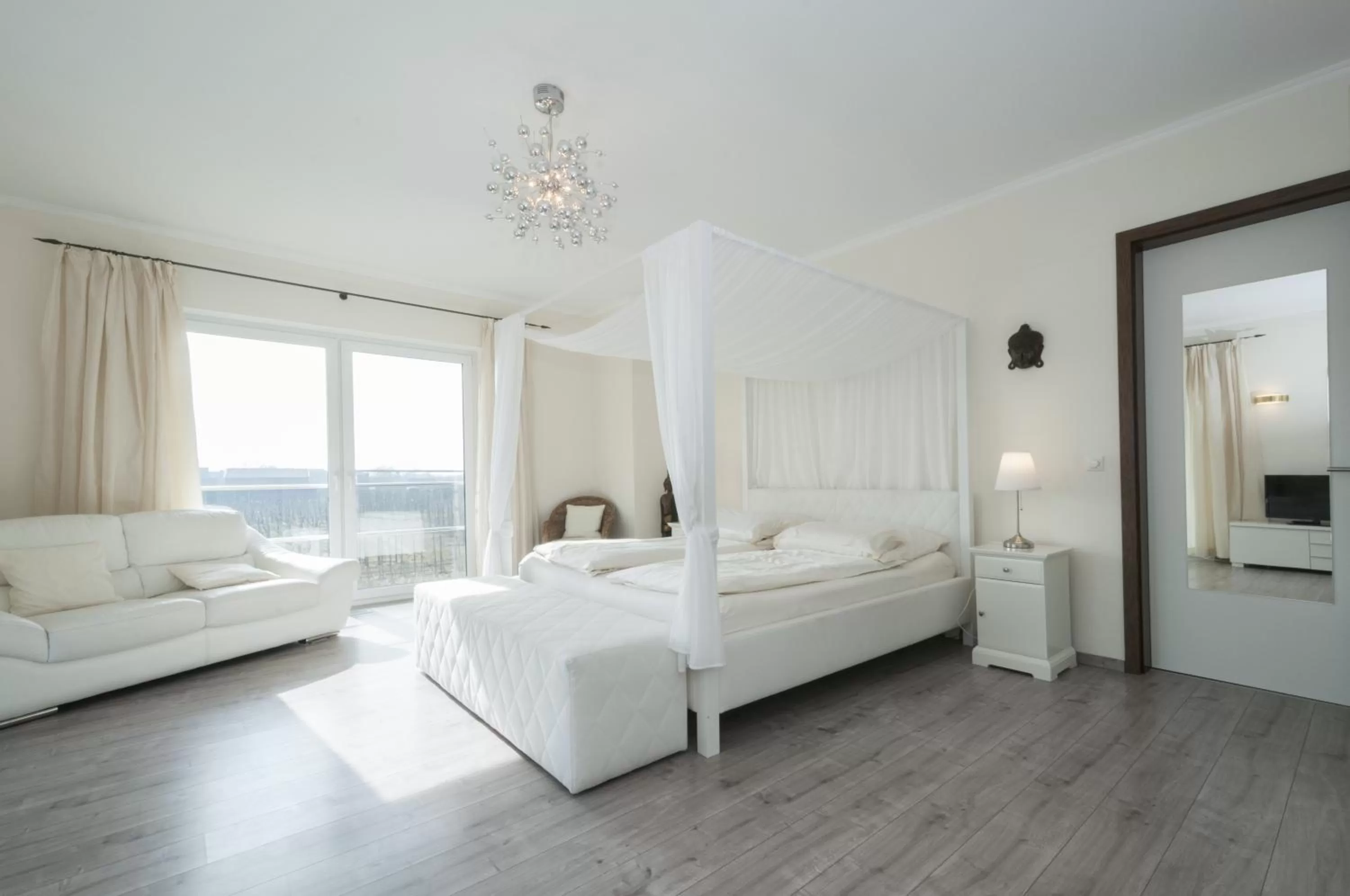 Photo of the whole room, Bed in Hotel Villa Altes Land