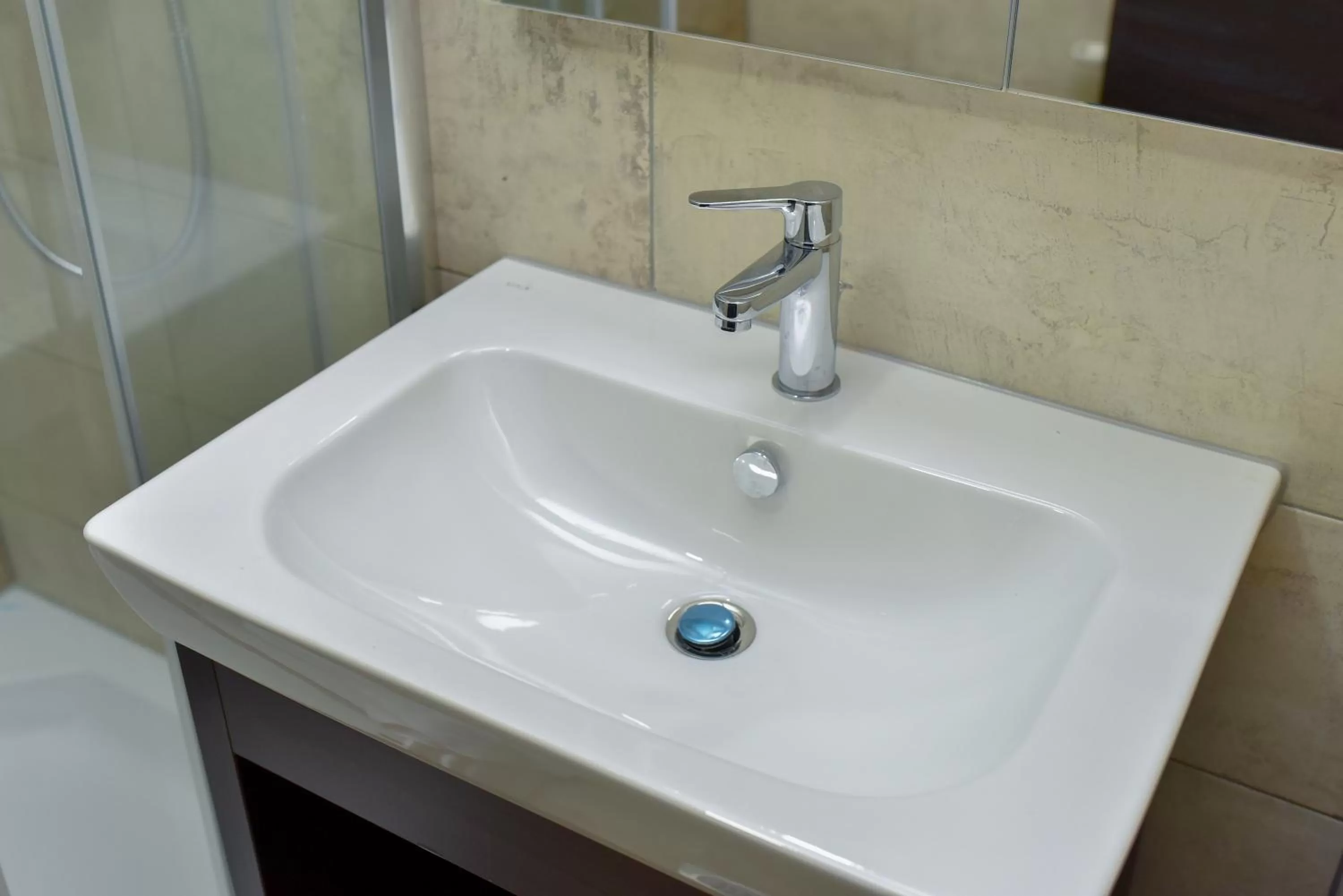 Bathroom in Motel Grand