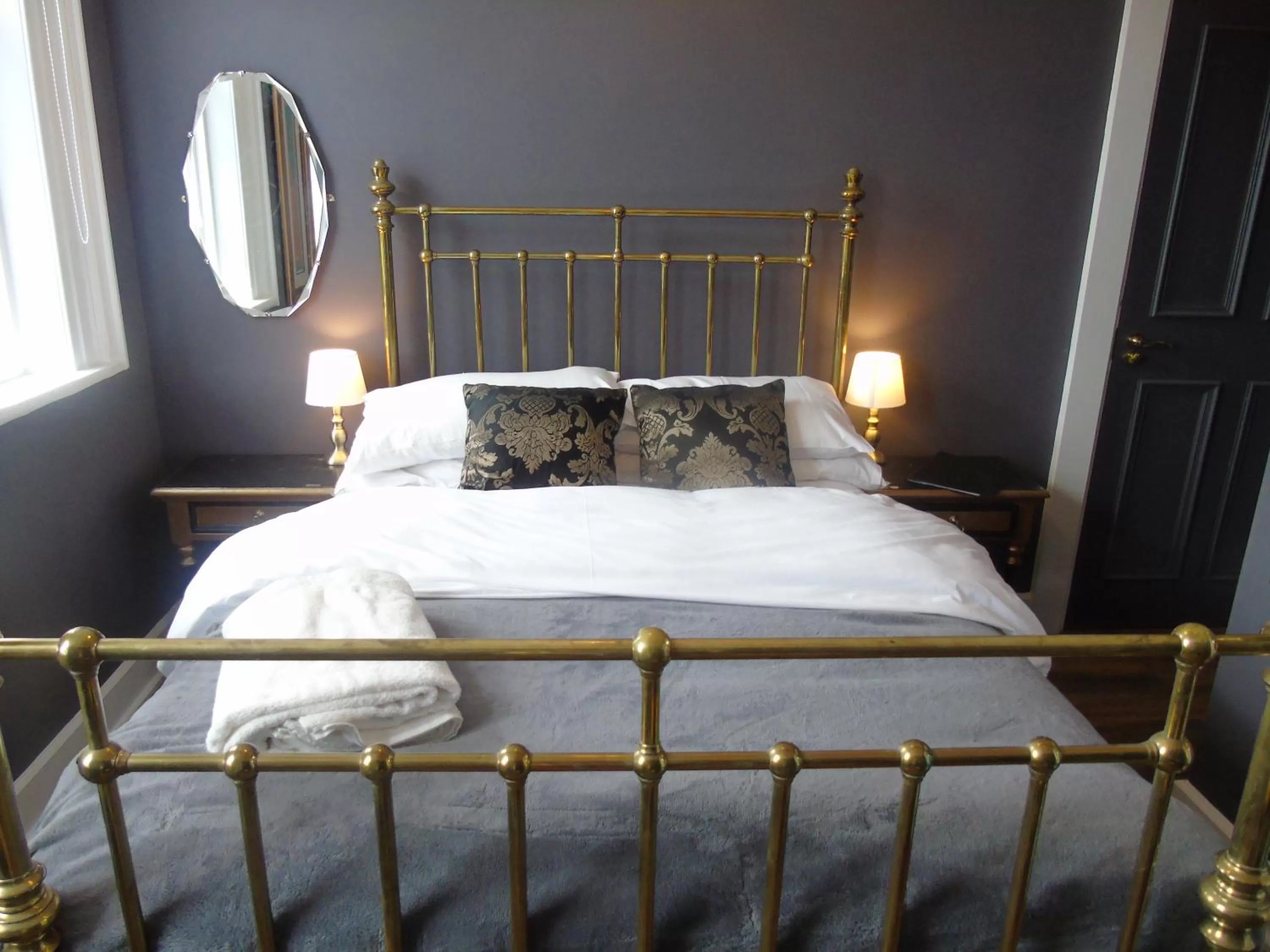 Bed in The Warren Belfast