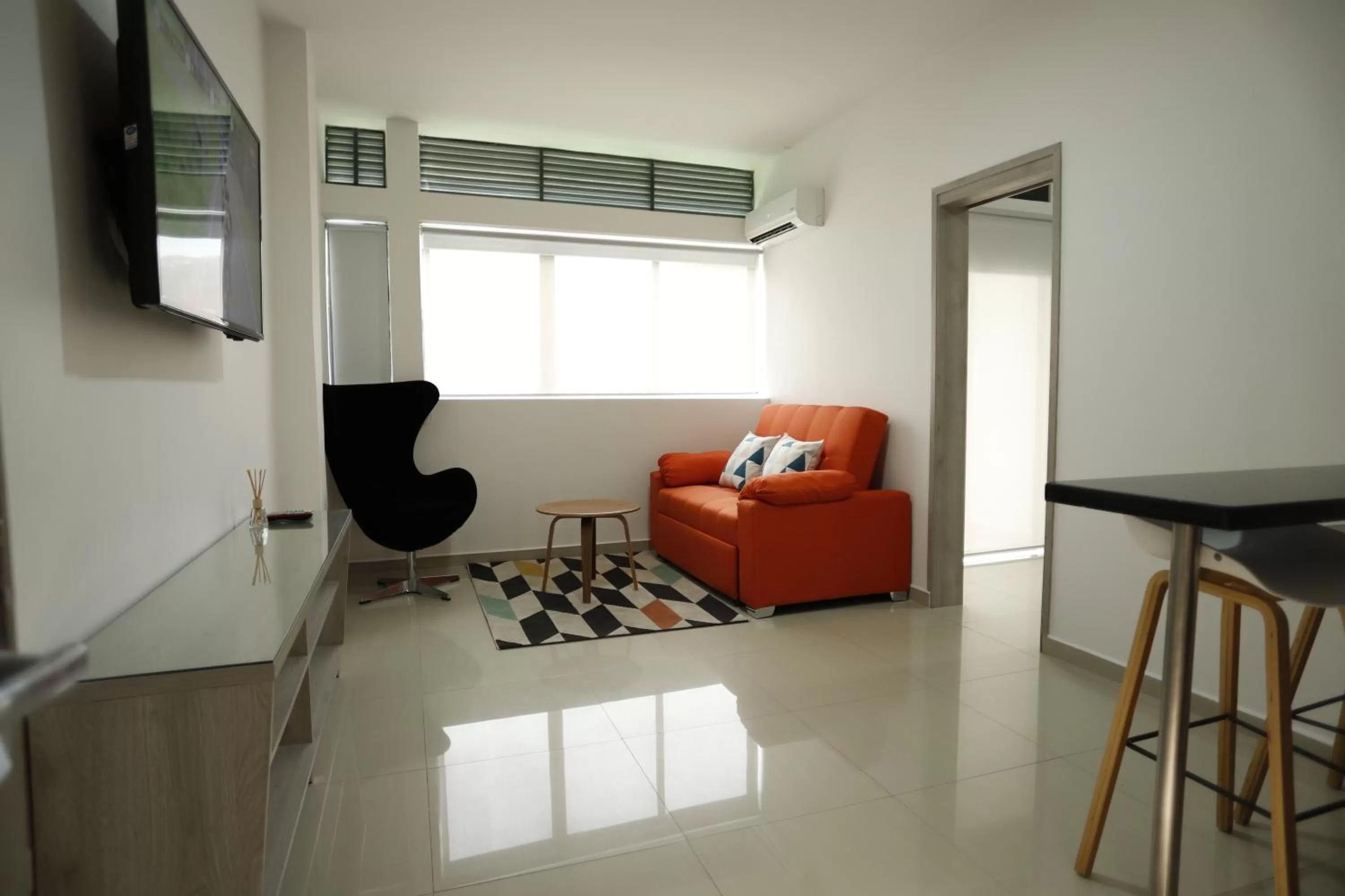 Seating Area in ON Hotel Cali