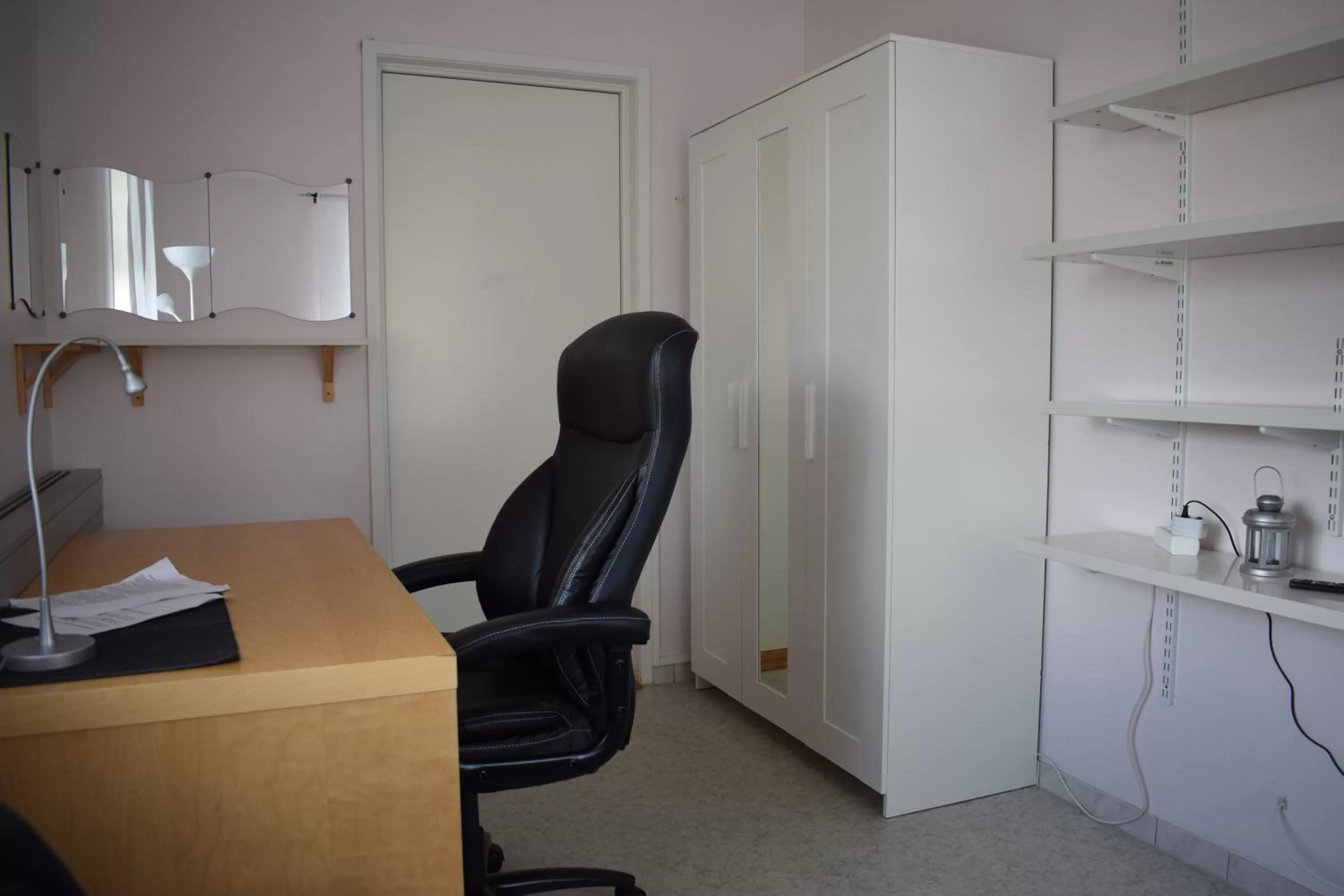 hair dresser in Vallabiten Rum och Lägenheter