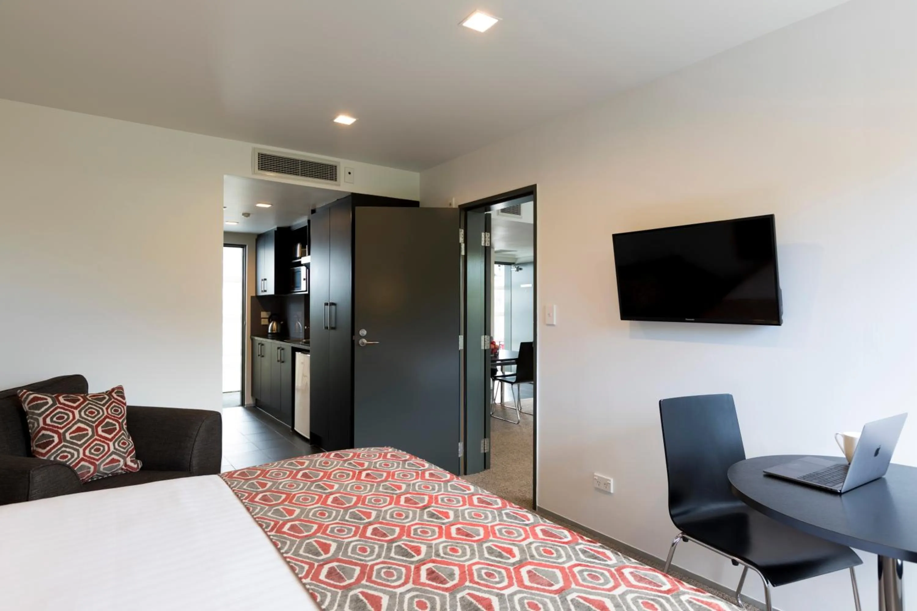 Bed in Quest Ponsonby Serviced Apartments