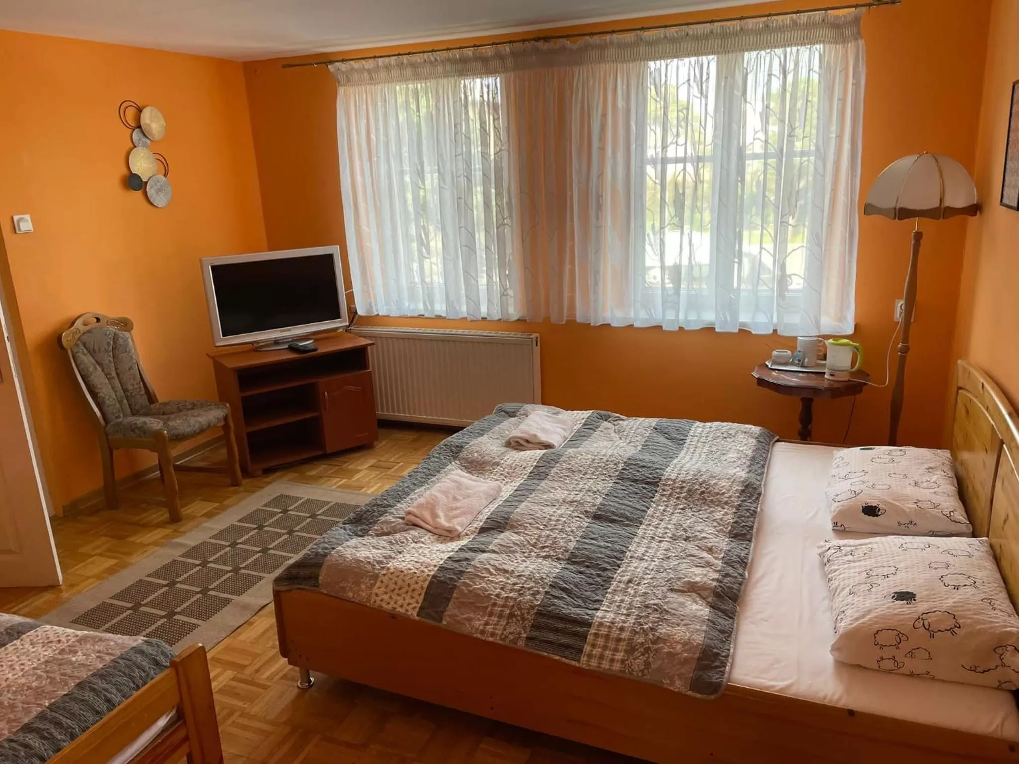 Bed in Dworek Pokoje Gościnne