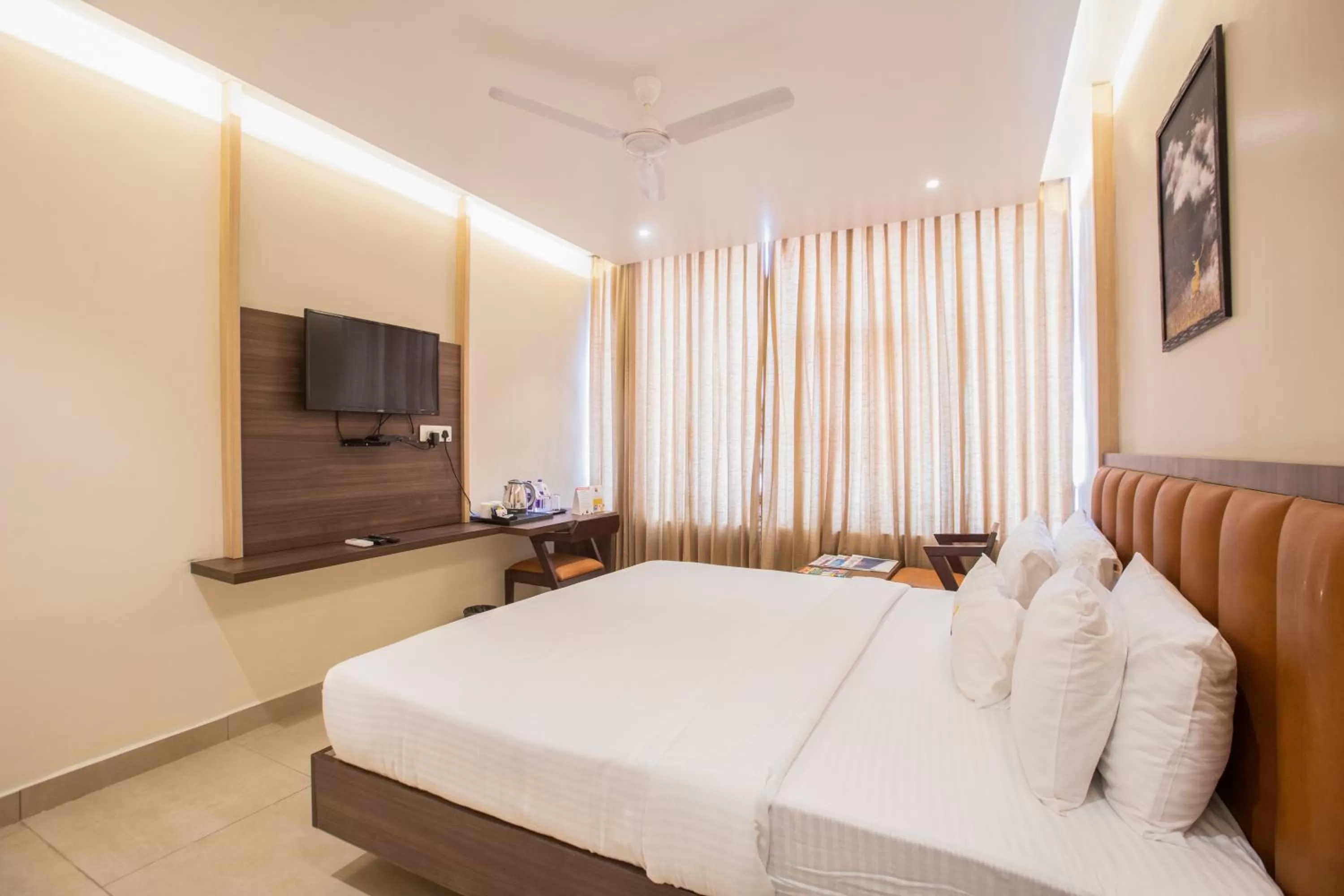 Bed in MySpace Kadison