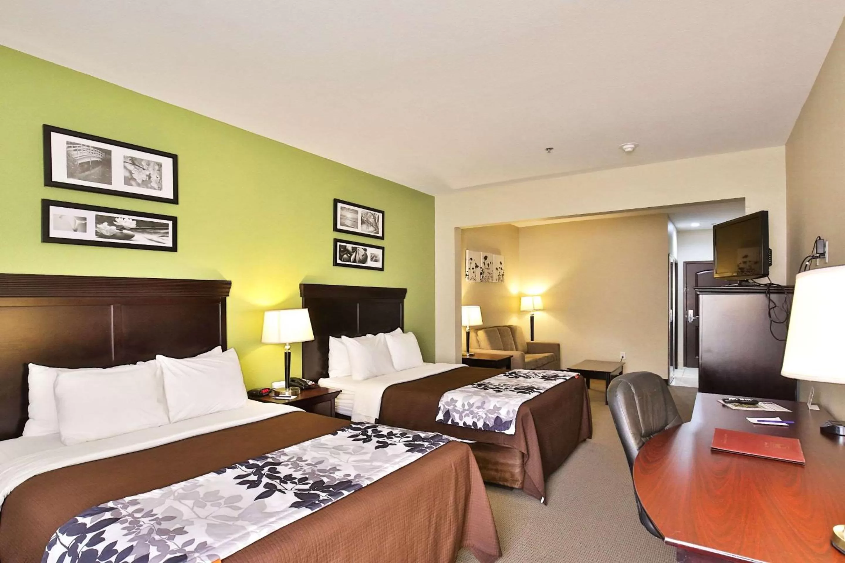 Photo of the whole room, Bed in Sleep Inn & Suites Abilene Near University