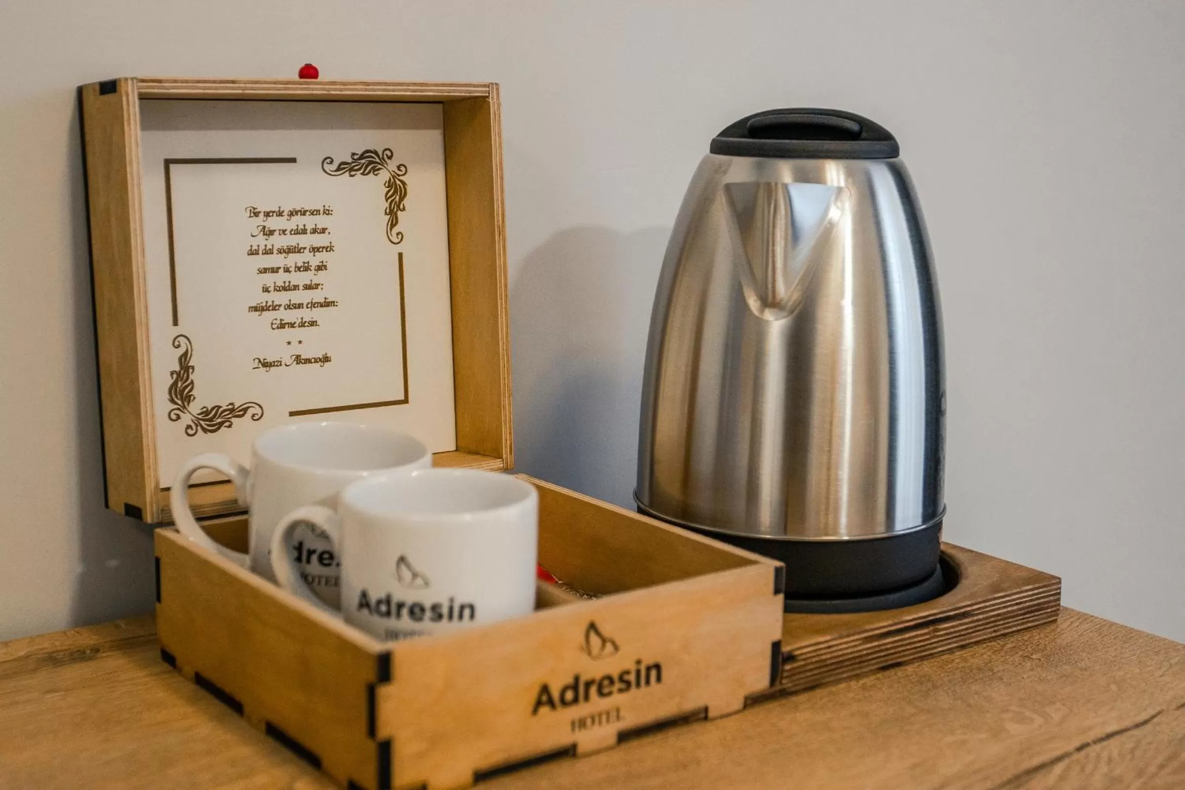 Coffee/tea facilities in Adresin Hotel