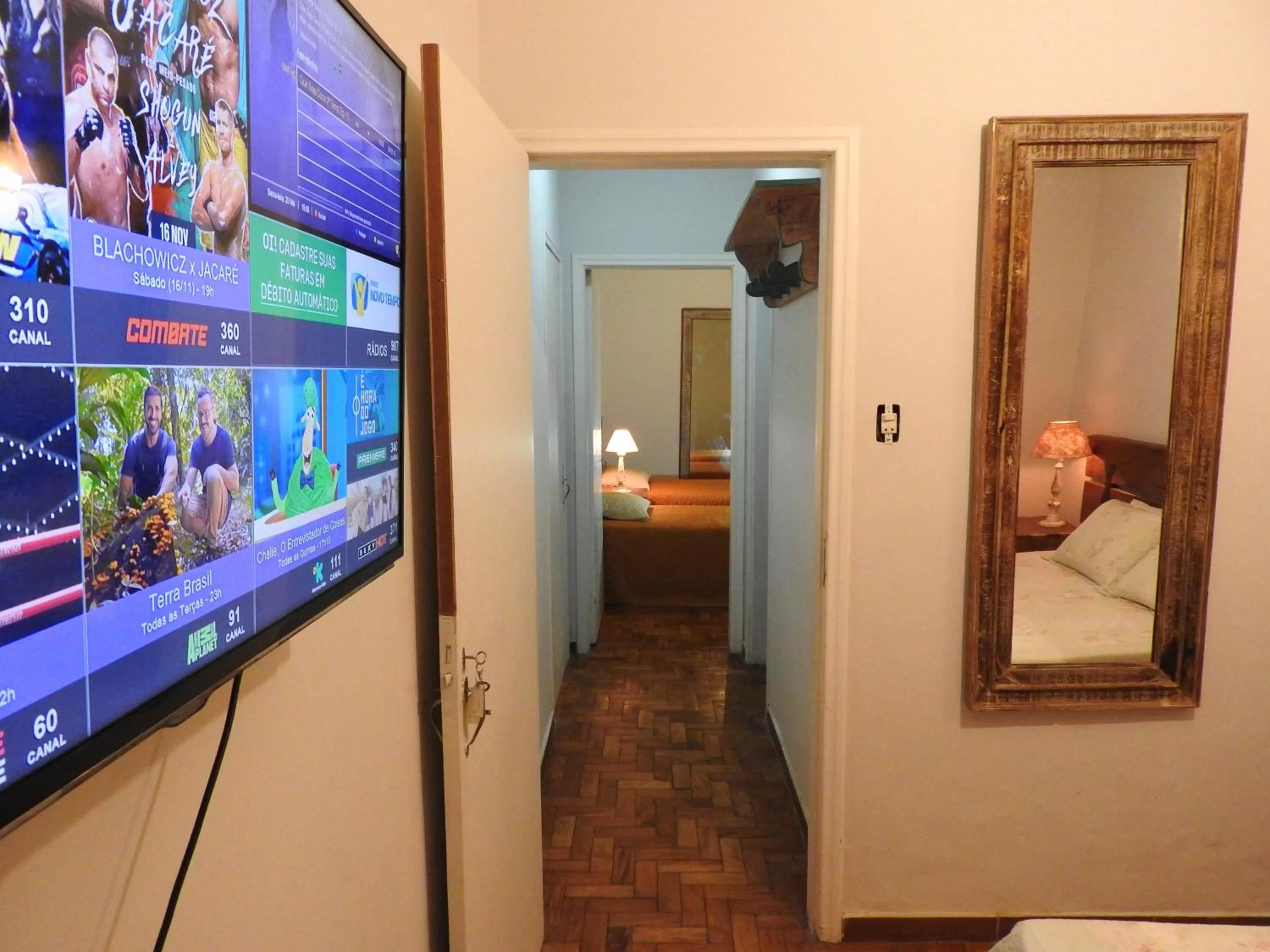 TV/Entertainment Center in POUSADA CHARLOTTE